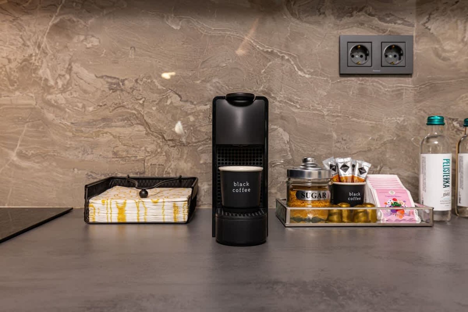 Central Apartments with Garden view - Apt No. 5 - Photo 16