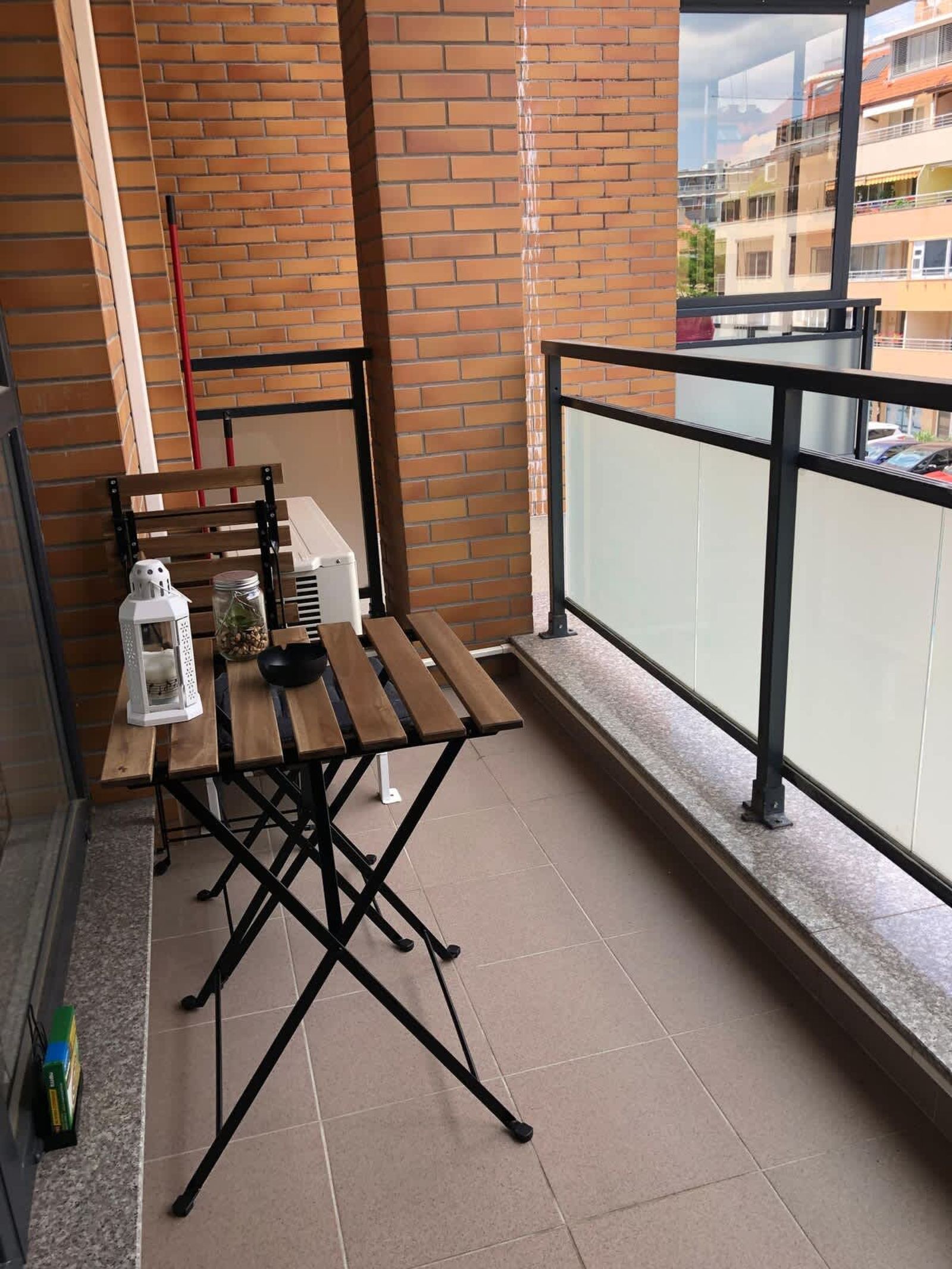 Cozy and Functional Business One-Bedroom Apartment - Photo 13