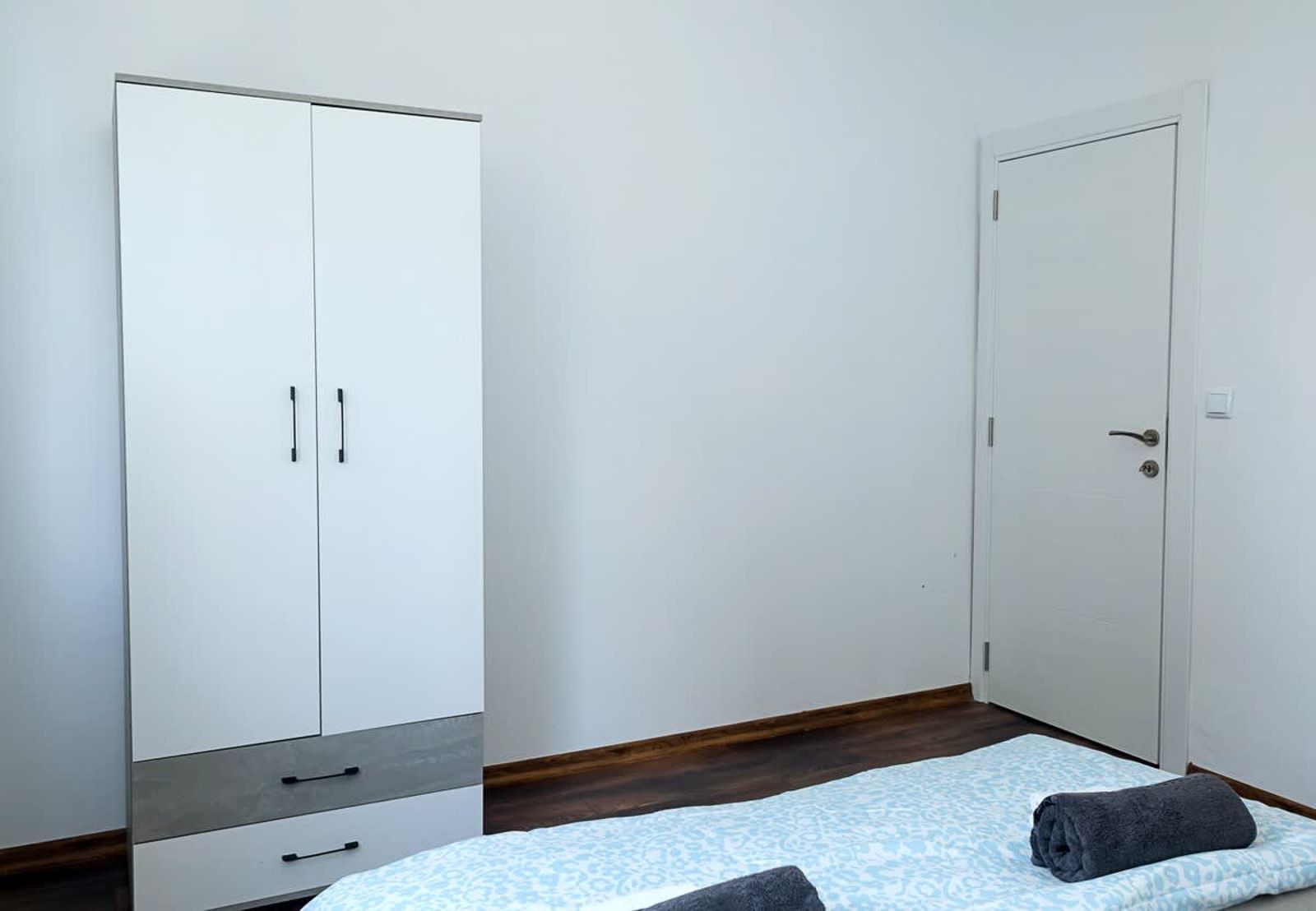 Bright &amp; Airy Flat with 2 Bedrooms – Urban peace - Photo 24