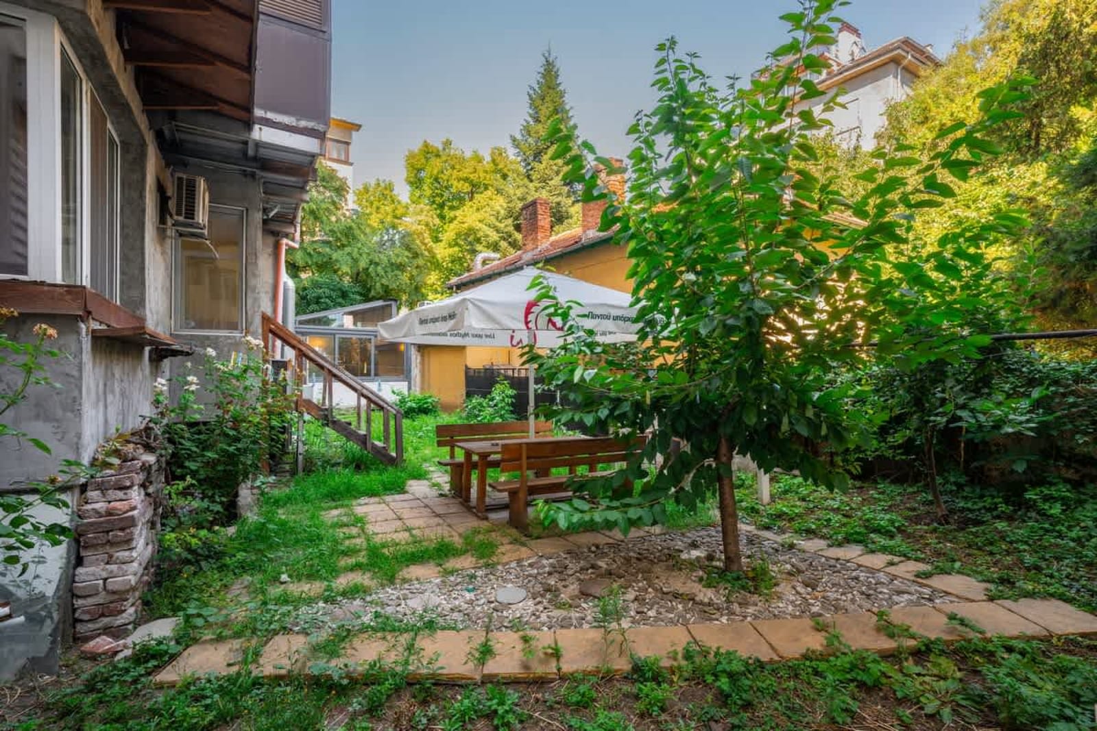 Sofia's 1BD Colourful Getaway Near NDK - Photo 5