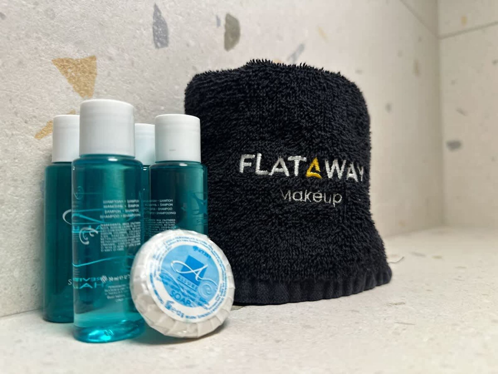 Scandinavian Charm - Central 1BD with Desk - Photo 16