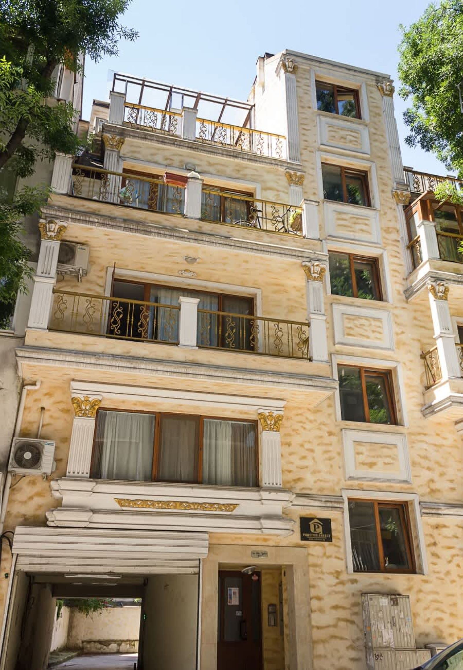 The Purplish Apartment Varna Center - Photo 3