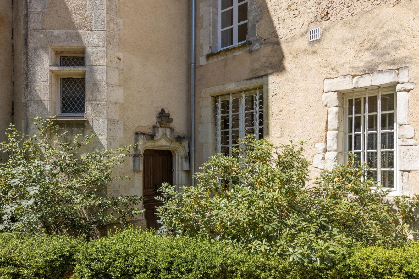 Authenticity and elegance in the Loire Valley, France - Photo 49