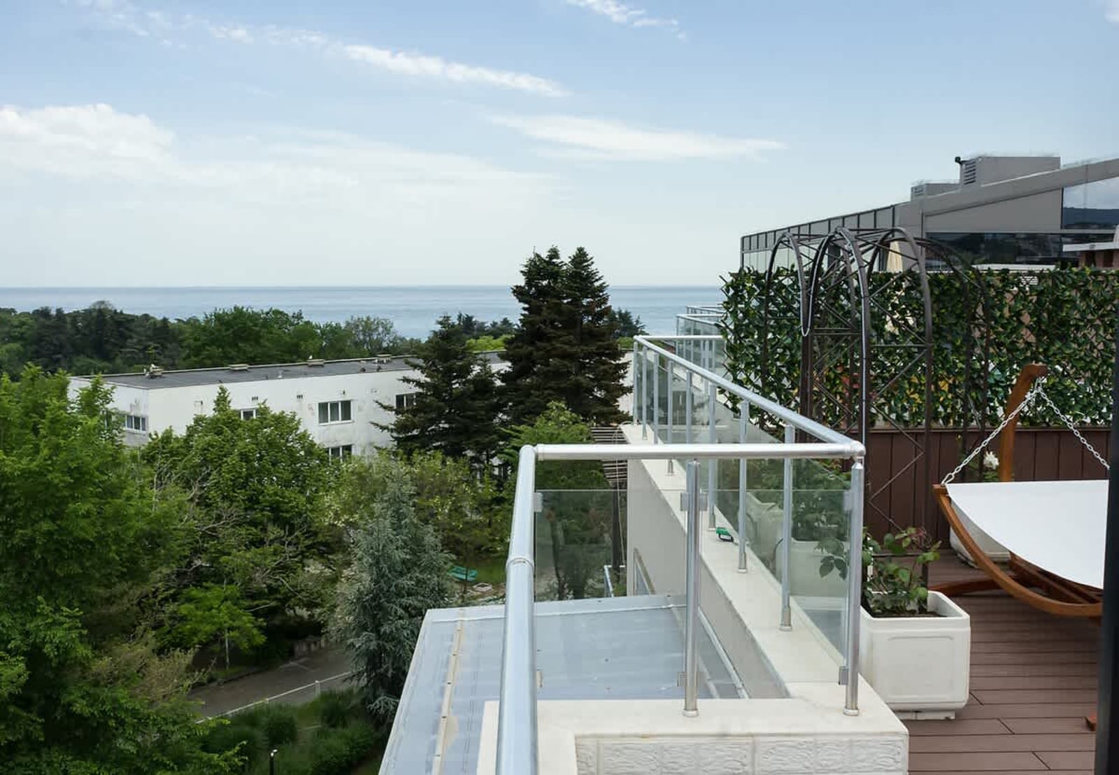 Under the Stars - Lux. Penthouse w/ POOL + Terrace - Photo 33