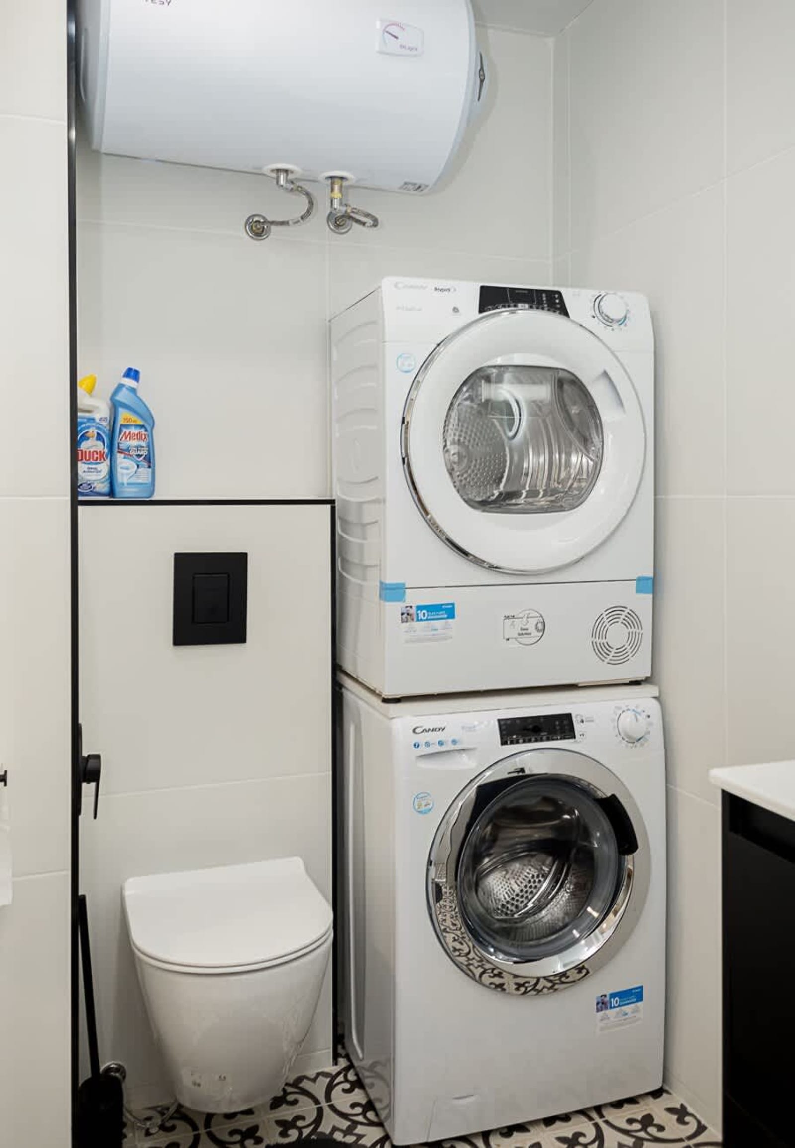 Cozy &amp; Bright 2-BR Flat Next to Grand Mall Varna - Photo 26