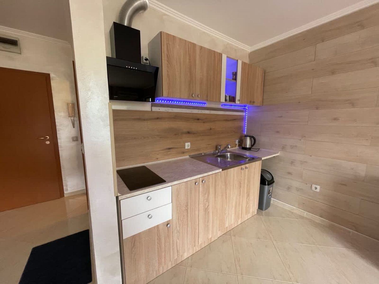 Sveti Vlas  Modern Studio with Pool &amp; Balcony - Photo 3