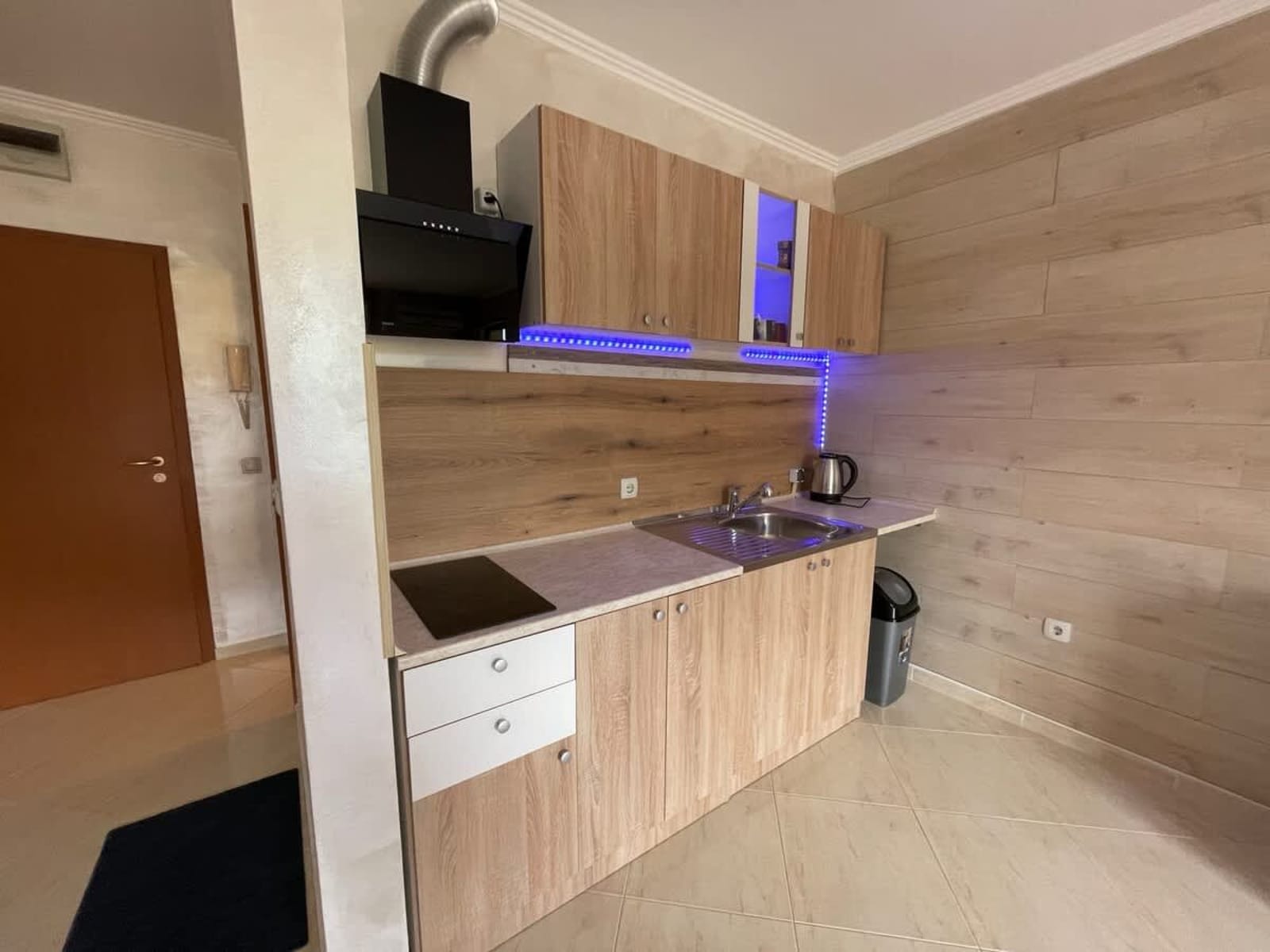 Sveti Vlas  Modern Studio with Pool &amp; Balcony - Photo 3