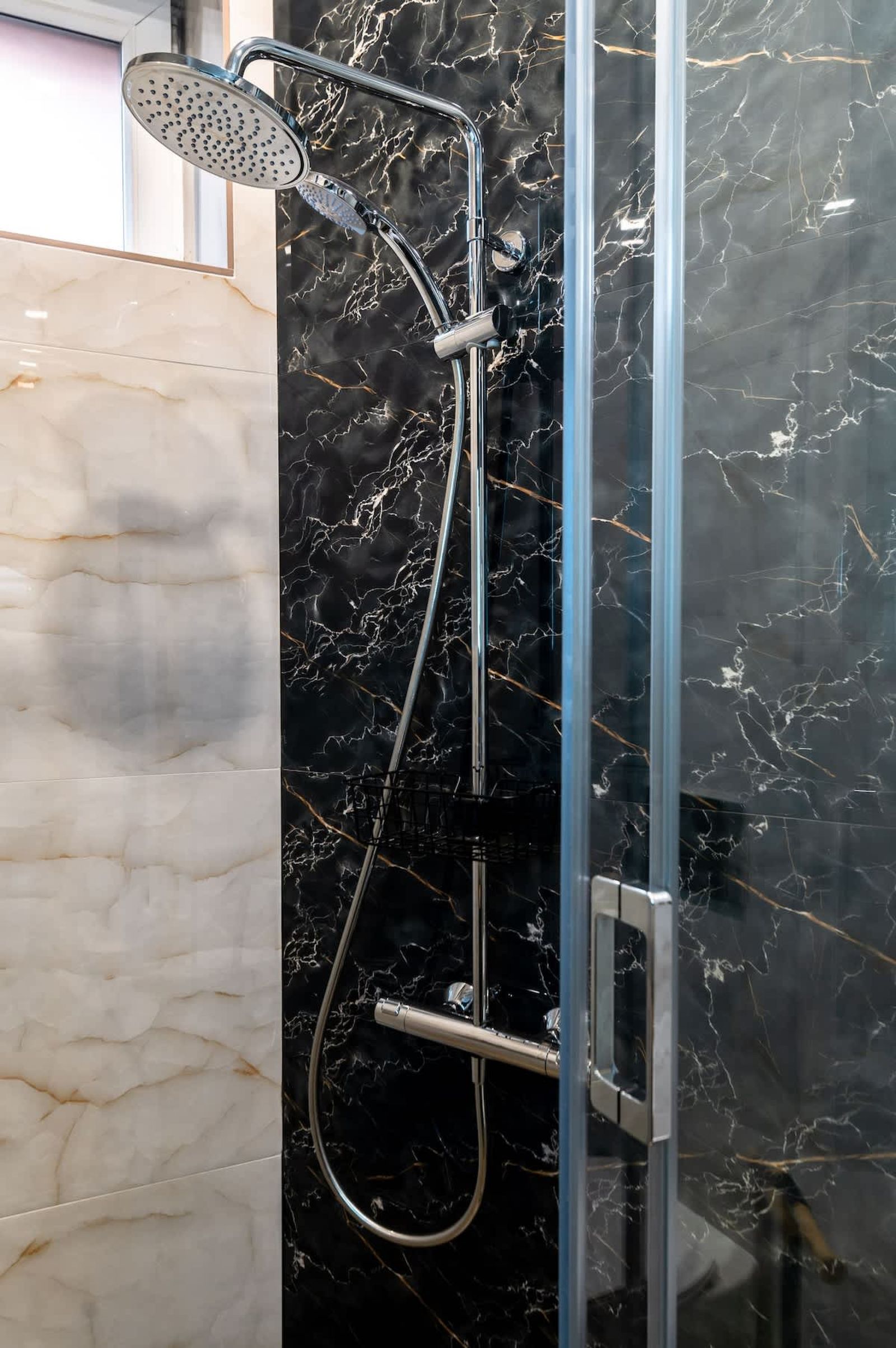 Modern 2BD/2BA Designer Apartment - Prime Location - Photo 14