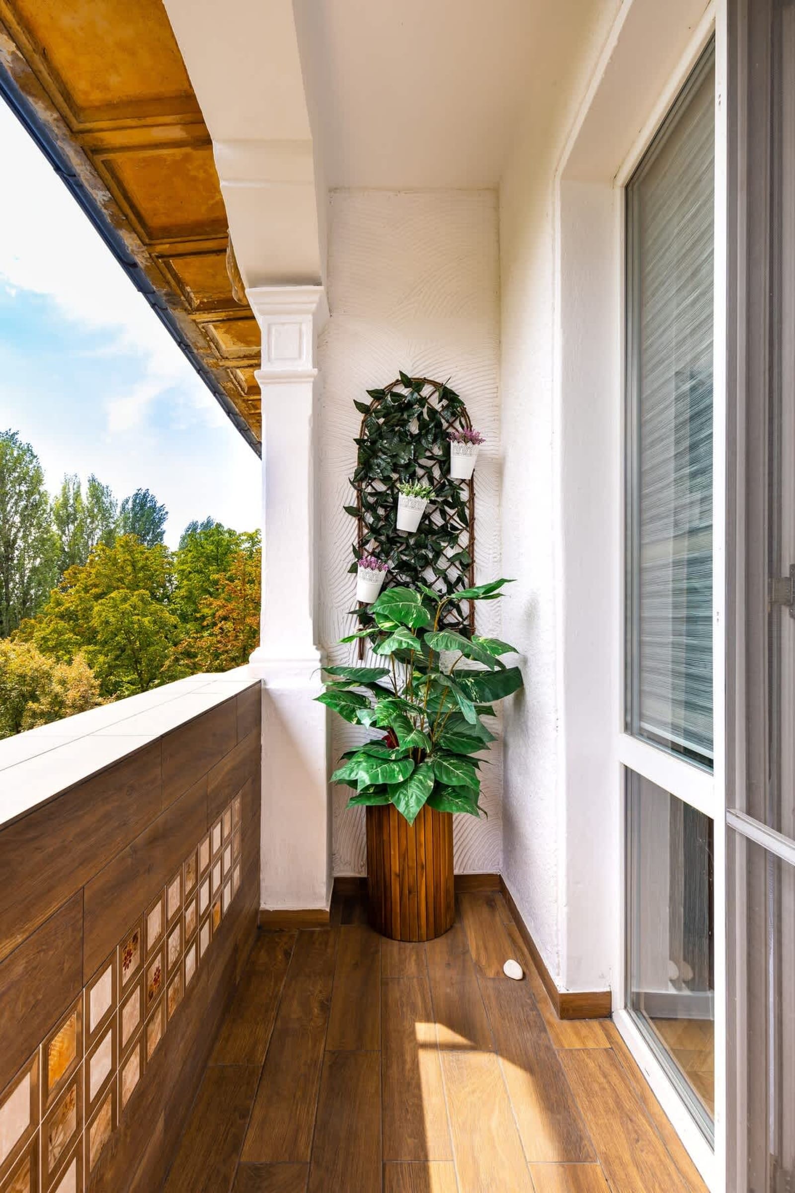 The Urban Nest-2BD Apartment with a Terrace - Photo 19