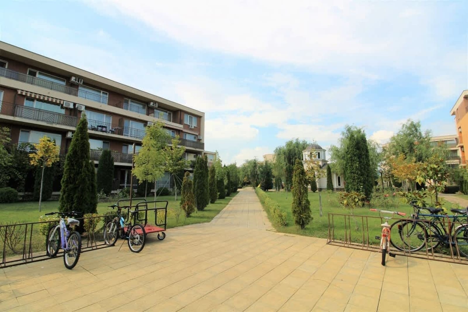 Holiday Cozy Apartament with Pool View - Photo 40