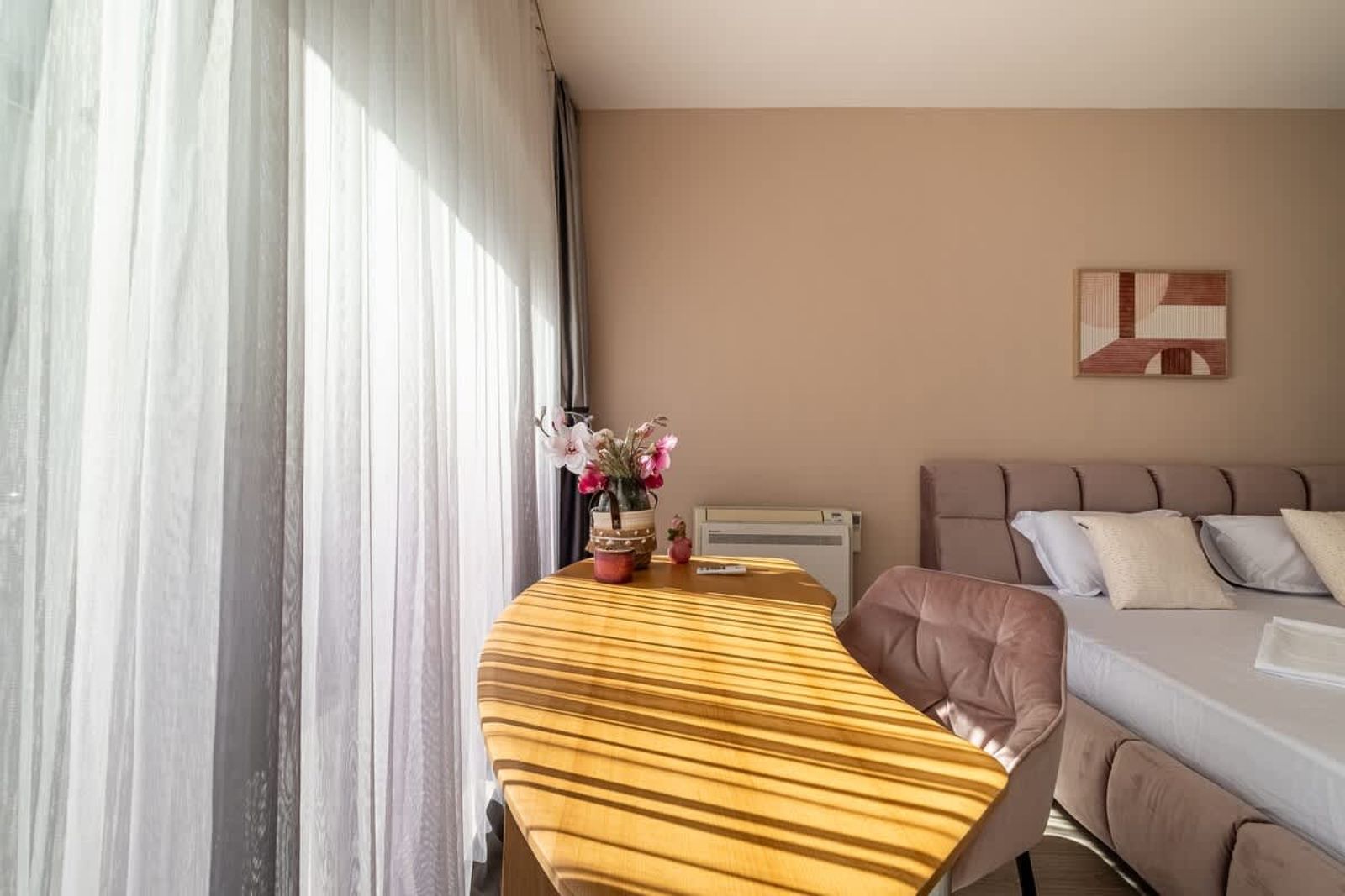 Black Sea Spacious 3BR Apartment - Photo 24