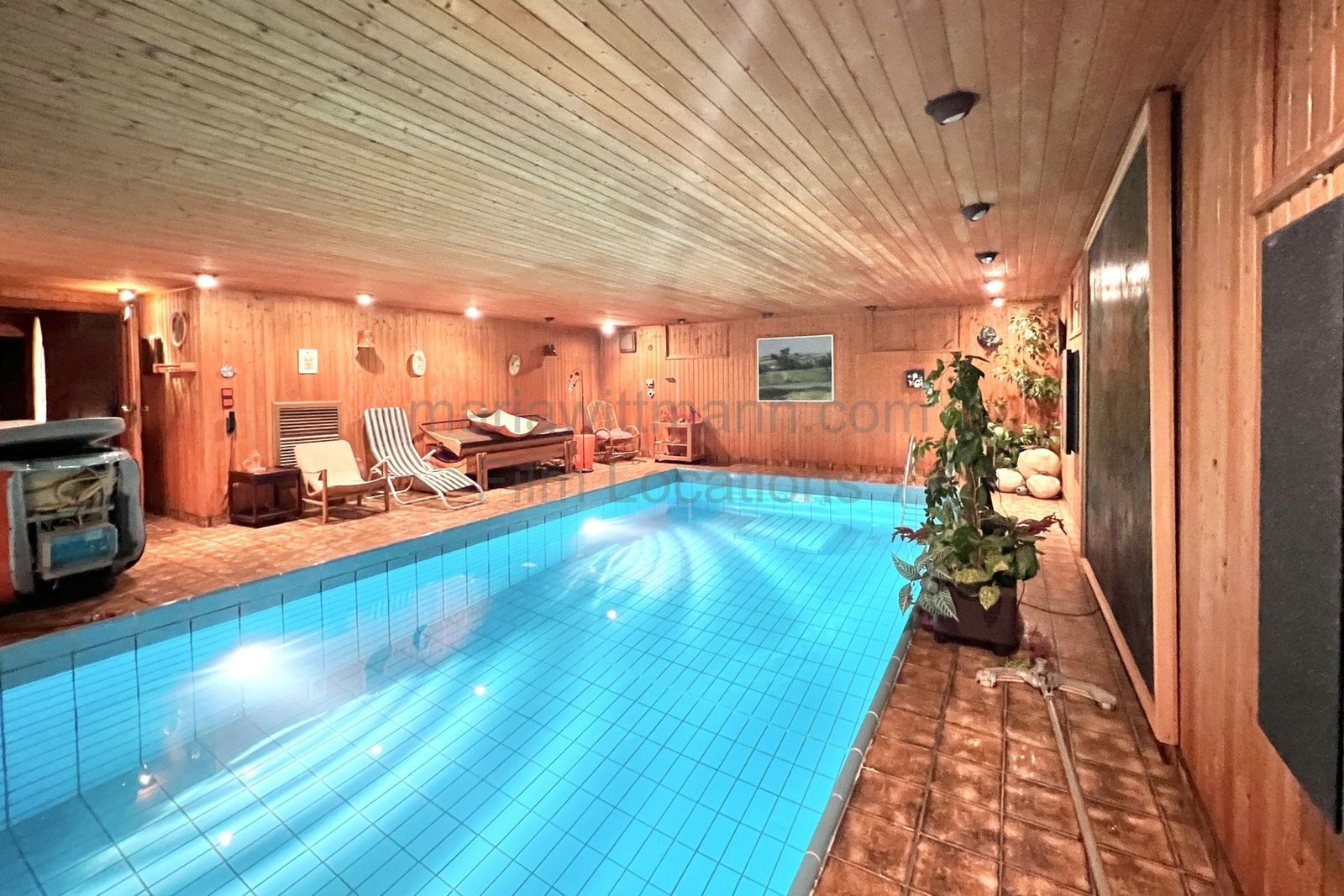 Location 250 - Photo 15