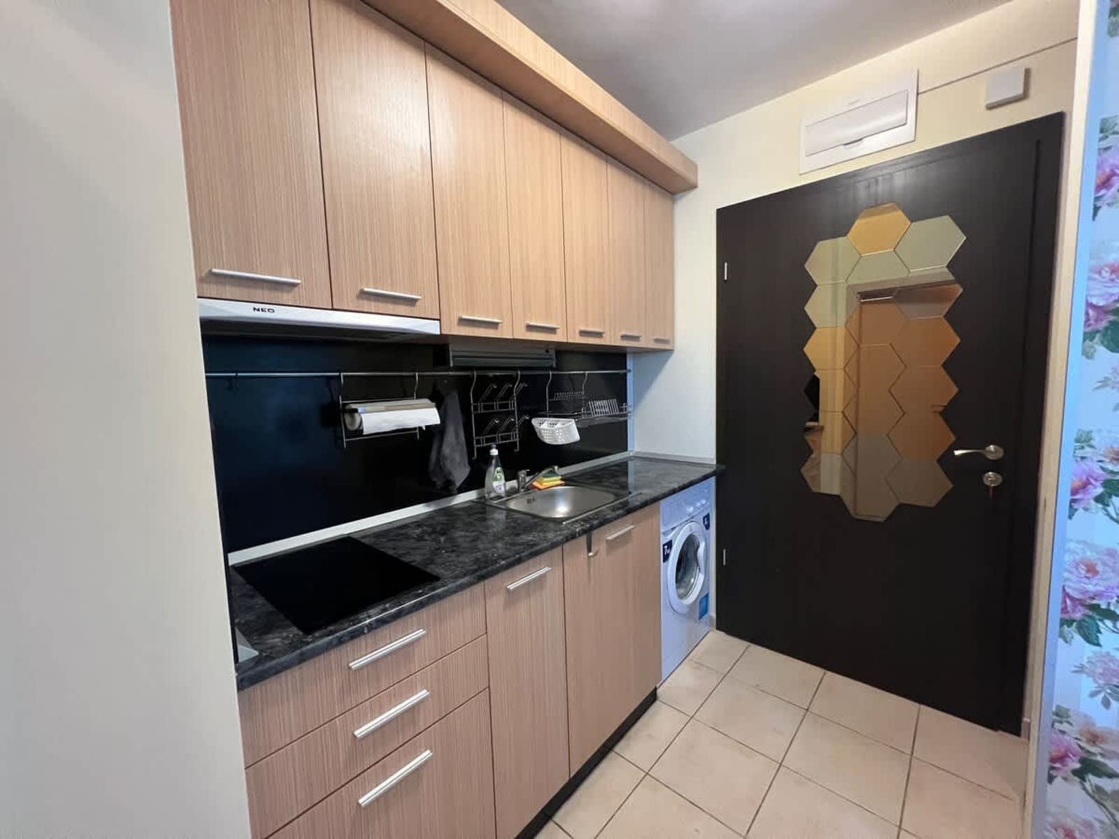 Cozy, Quiet and Spacious Studio in Green Life - Photo 8