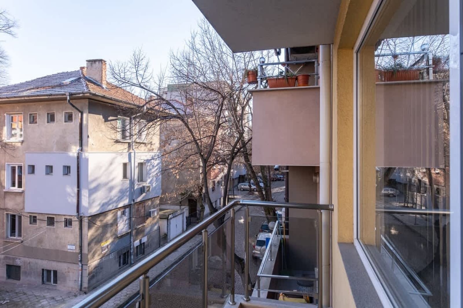 Comfortable 2BR Urban Getaway in City Center - Photo 65