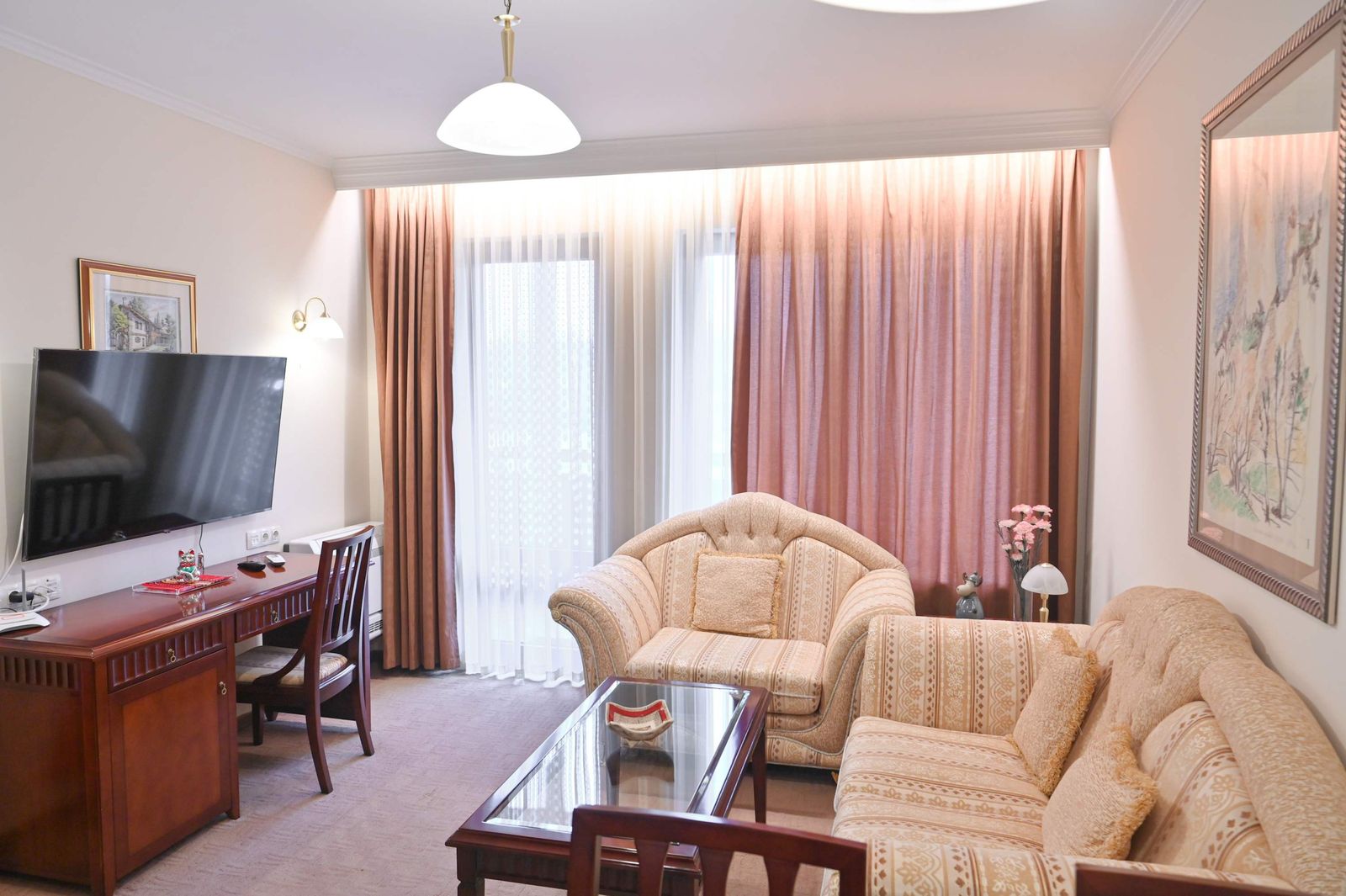 Riverside 1BR in Downtown, Near Ski Lift - Photo 7