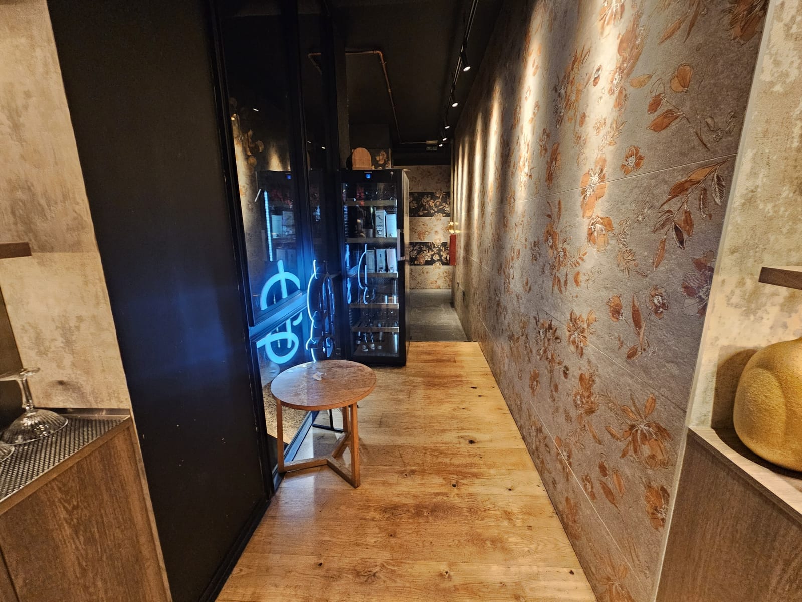 Luxuriously Romantic Restaurant in the Heart of Sofia - Photo 24