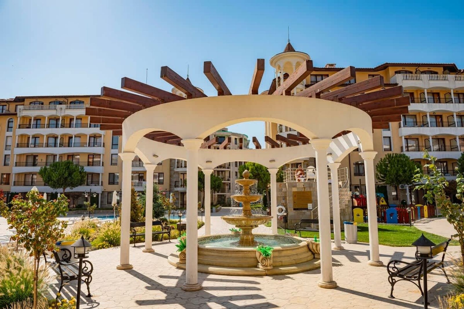 Cozy 1 bedroom apartment in Royal Sun - Photo 23