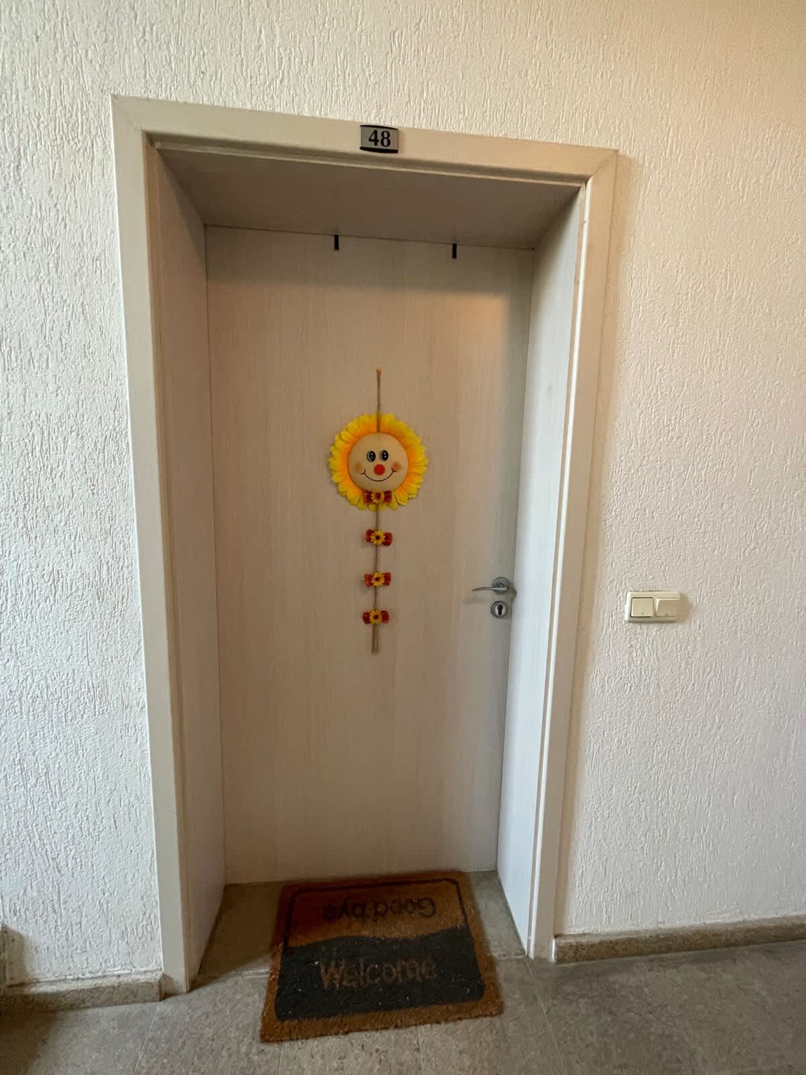 1BD Flat on the Beach with Parking - Photo 8