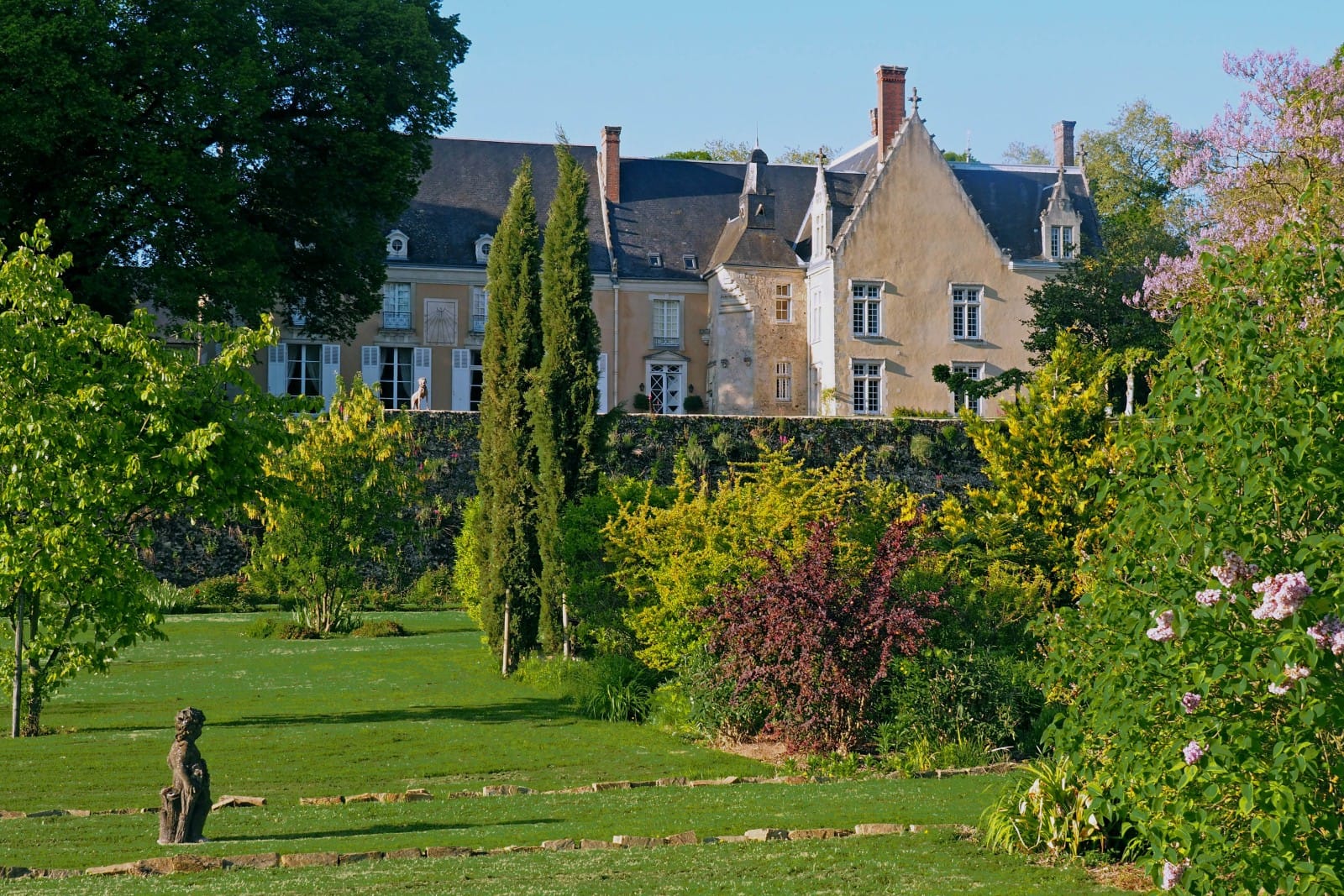 Authenticity and elegance in the Loire Valley, France - Photo 70