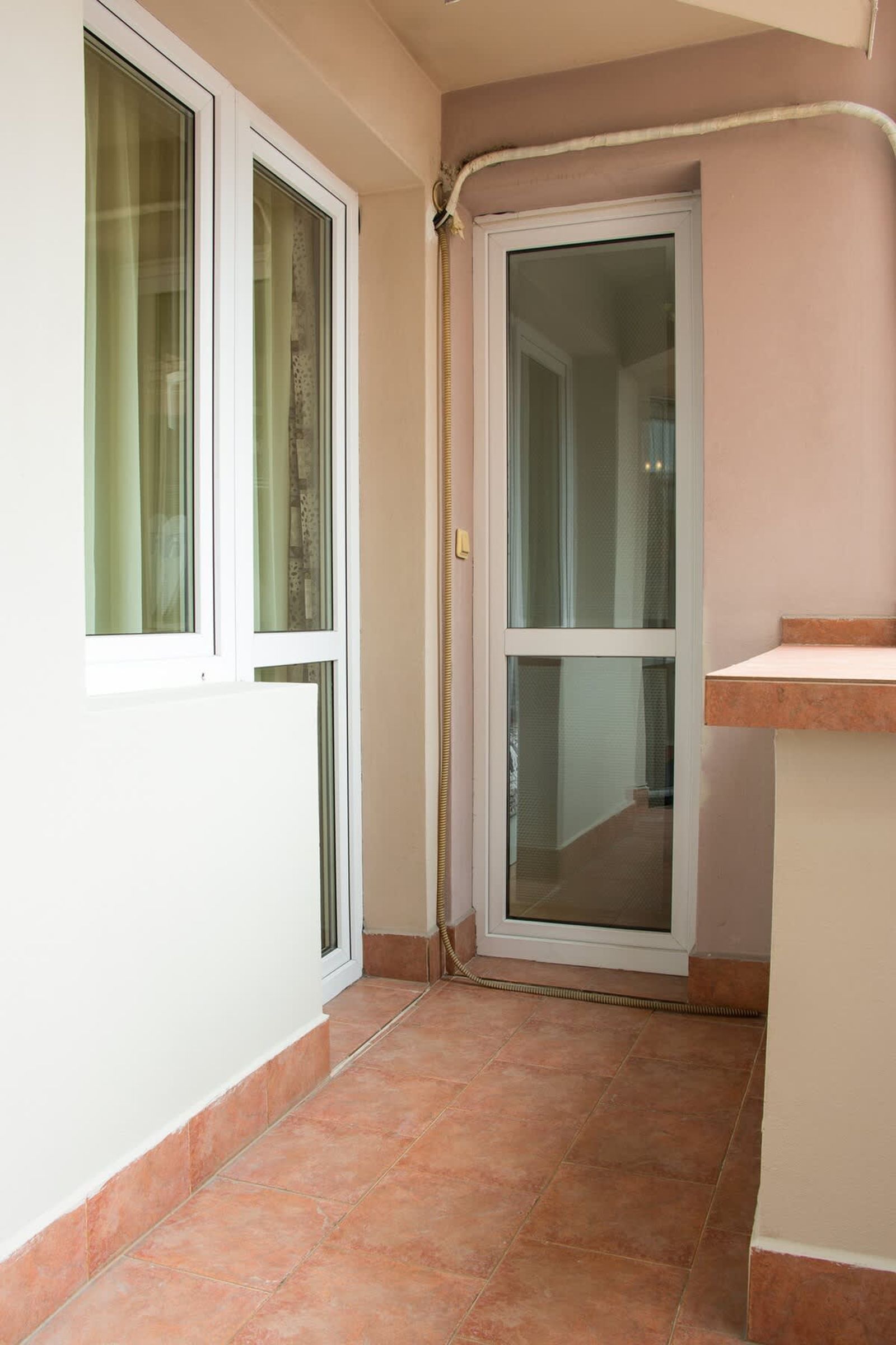 Glorious | 2-Bedroom apartment near Youth Hill | - Photo 17