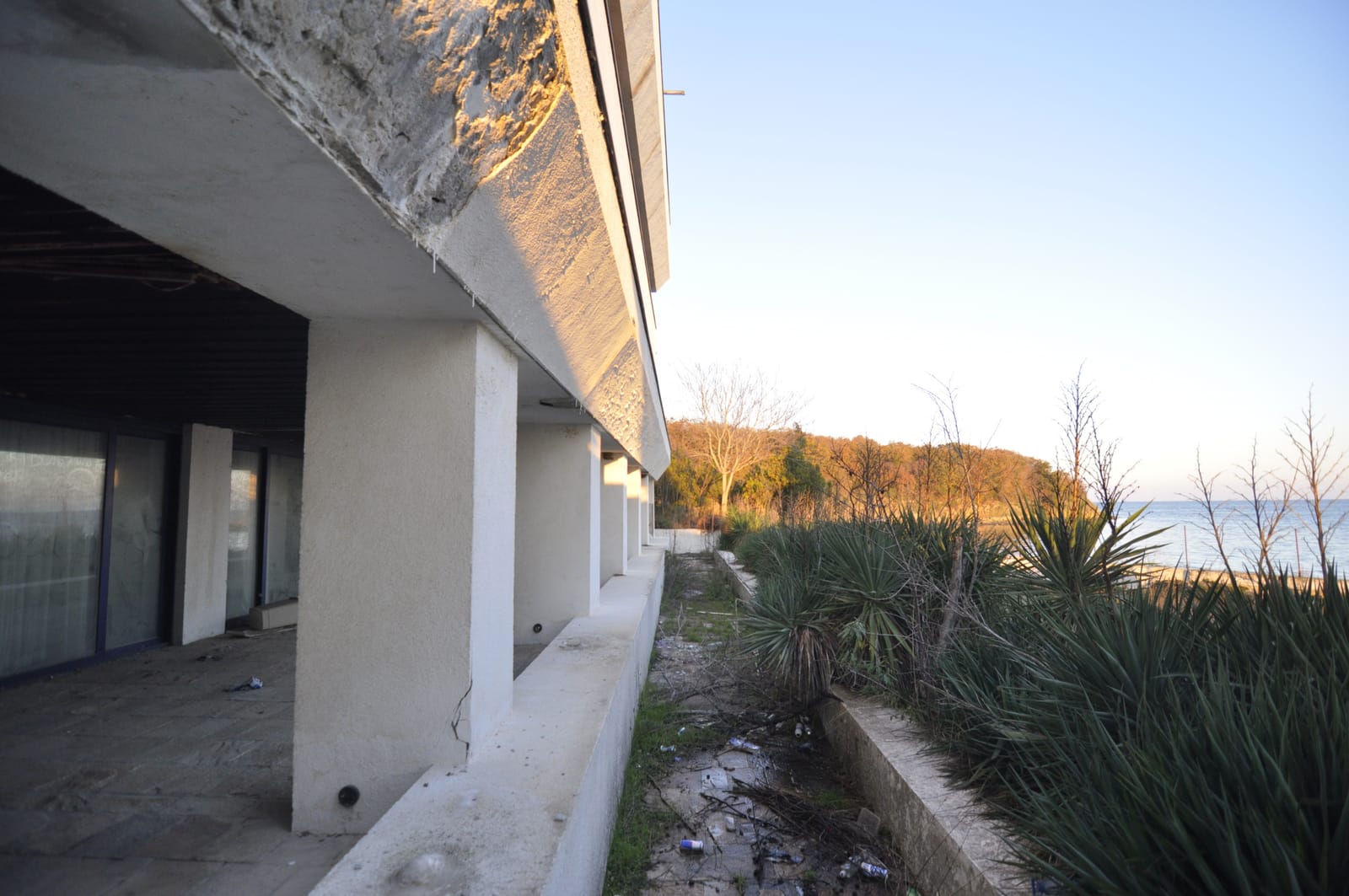 The Ghost Residence - Photo 101