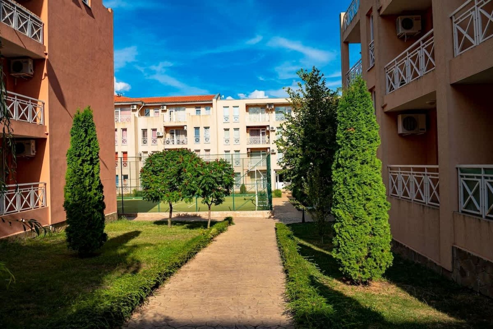 Sunny Day 6 Cozy 1 bedroom apartment - Photo 4