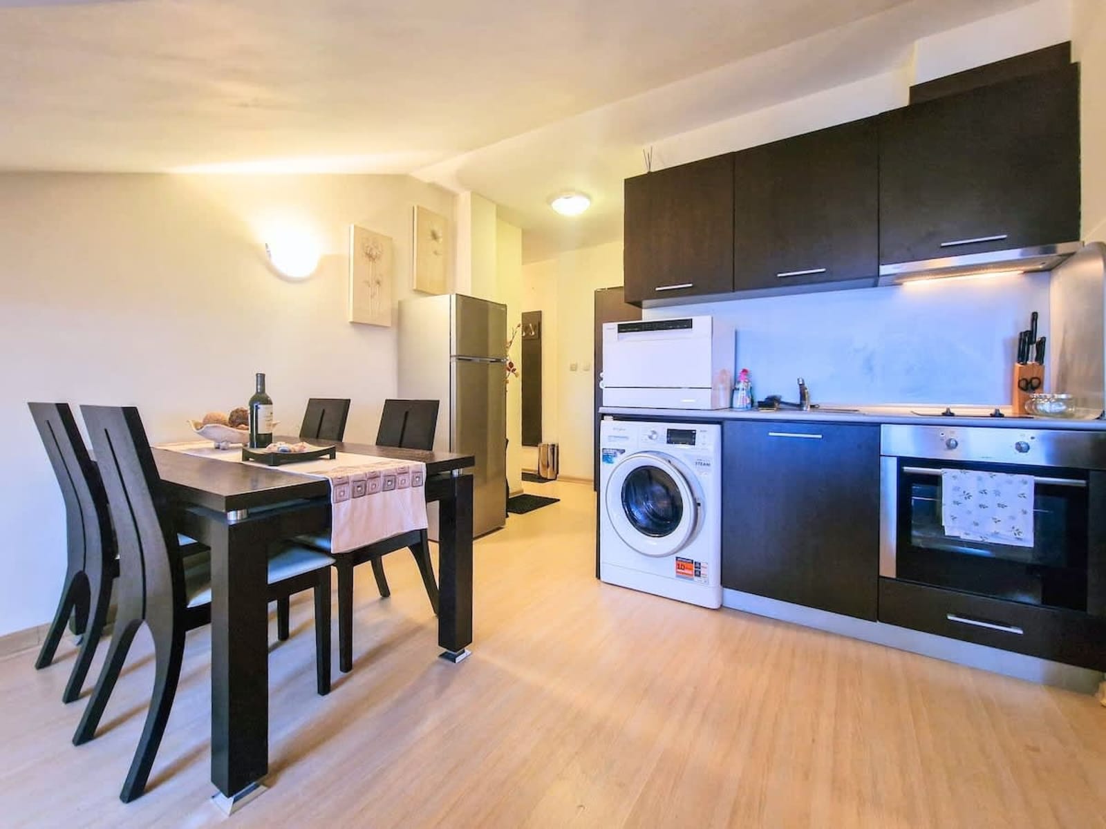 Glazne River View - 2BDR | 2BTHR Flat with a View - Photo 3