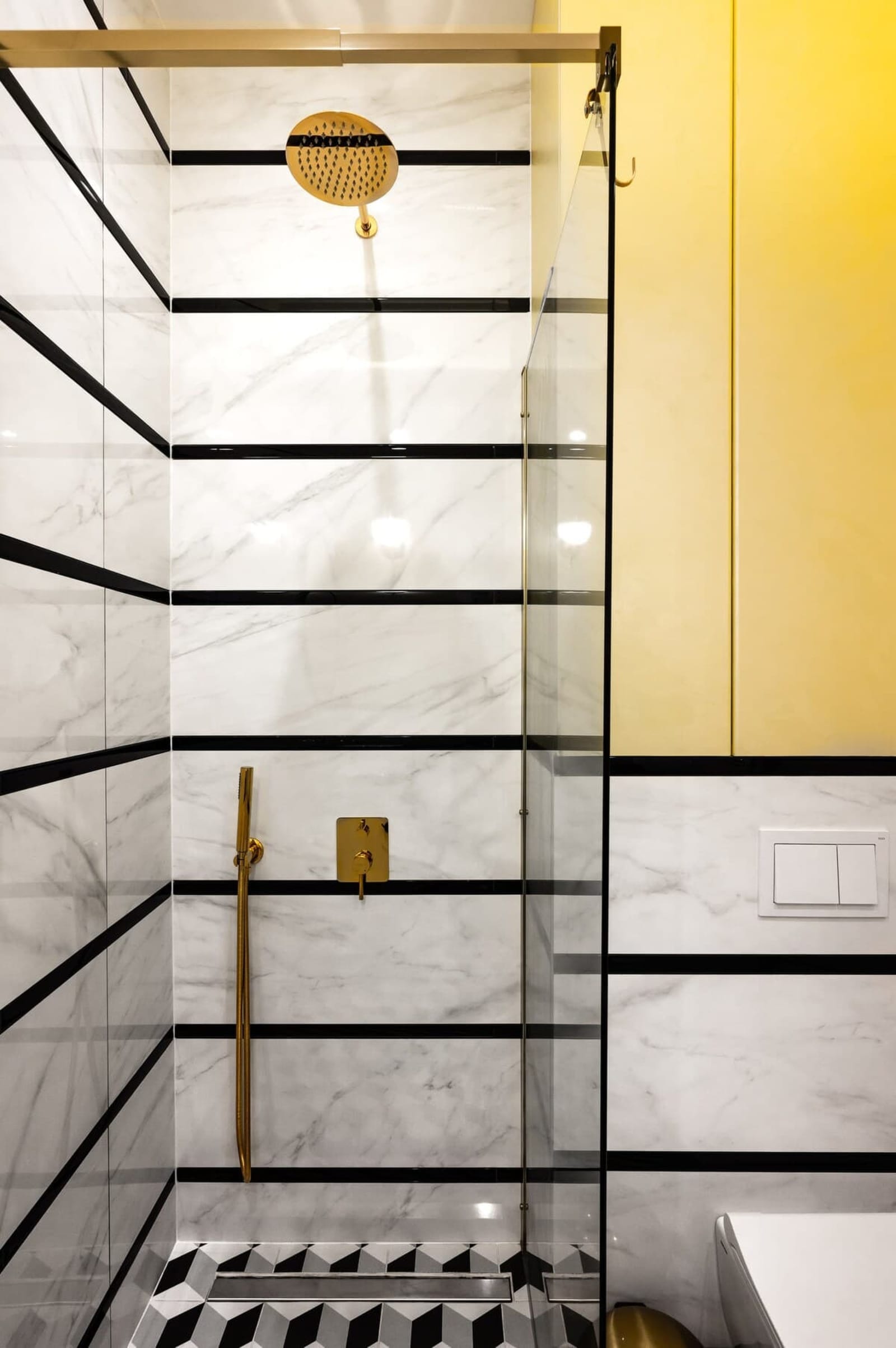 Central Stylish Suite &amp; Studio with Shared Terrace - Photo 22