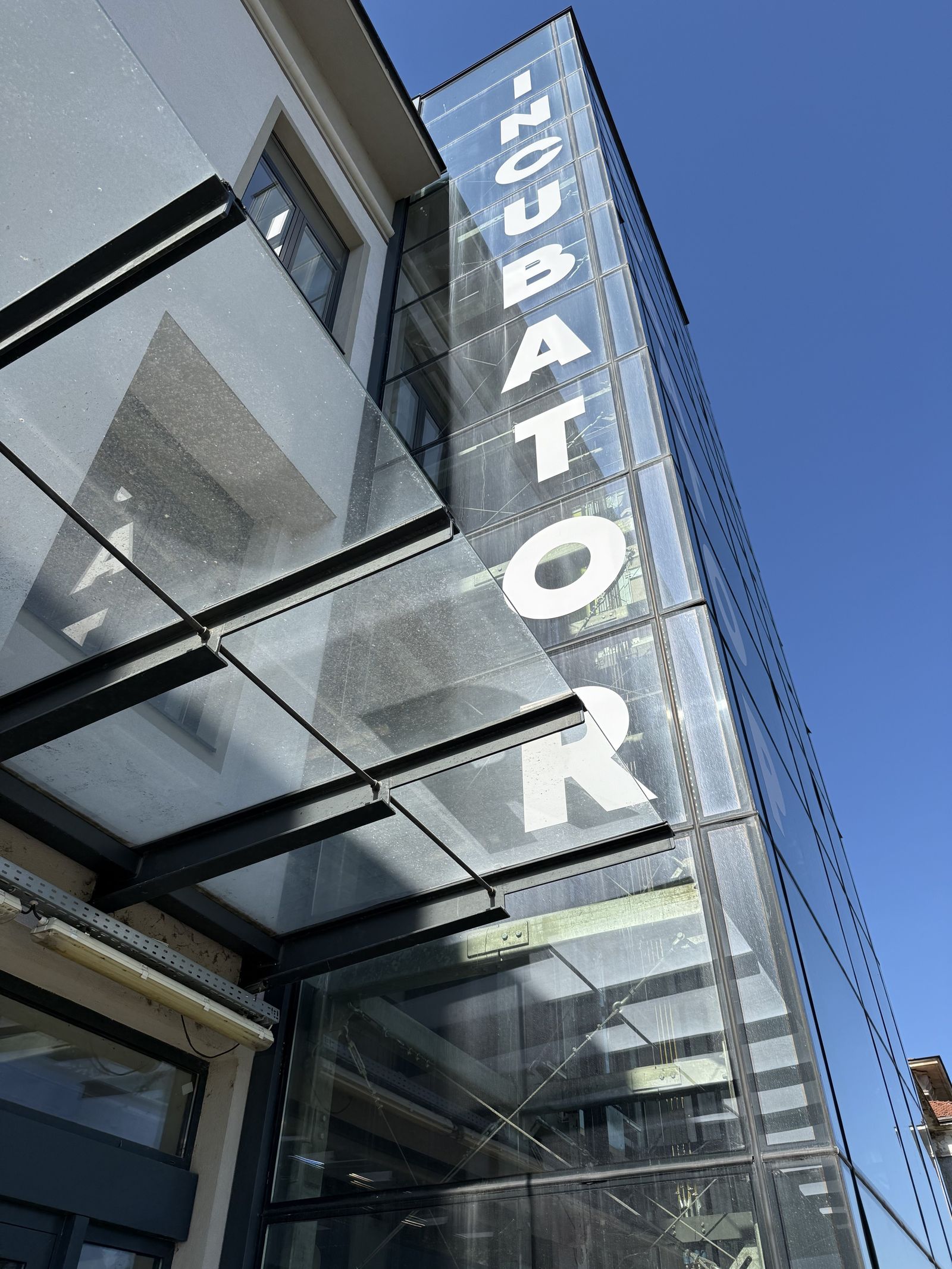 Big Event Space Center with Modern Architecture in Sofia - Photo 22