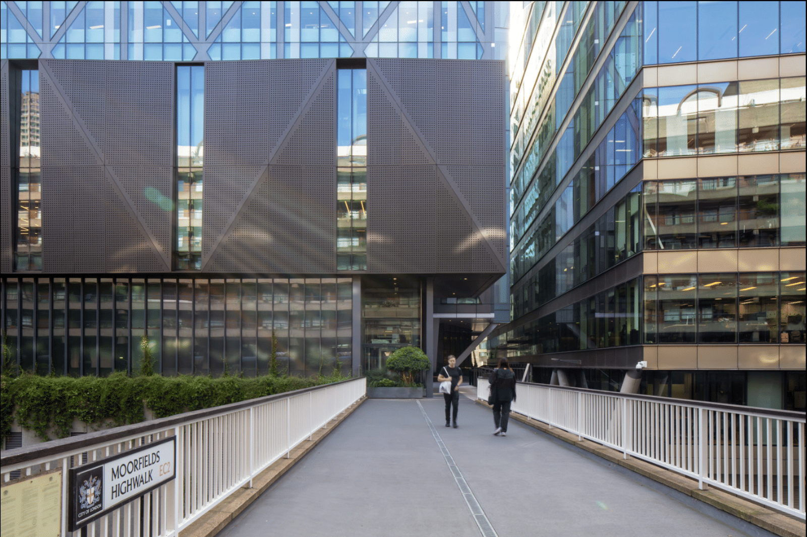 Deutsche Bank Headquarters - Photo 5