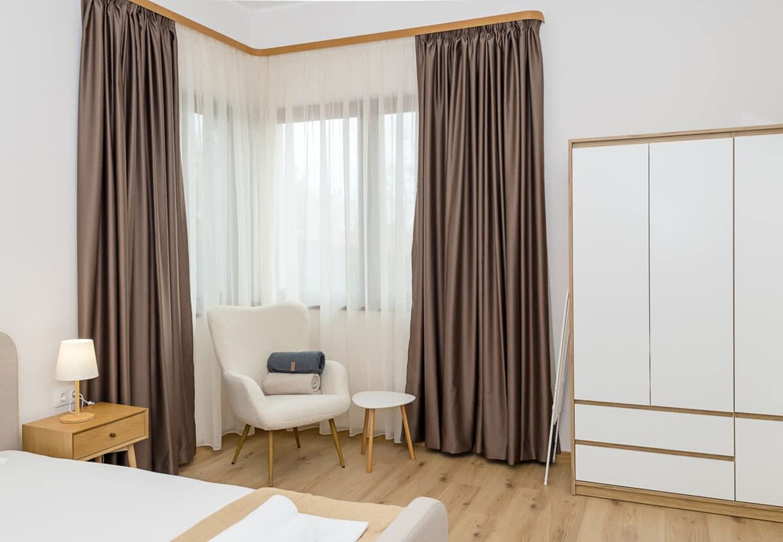 Private Villa with 5BD, Pool &amp; Stunning Sea Views - Photo 14