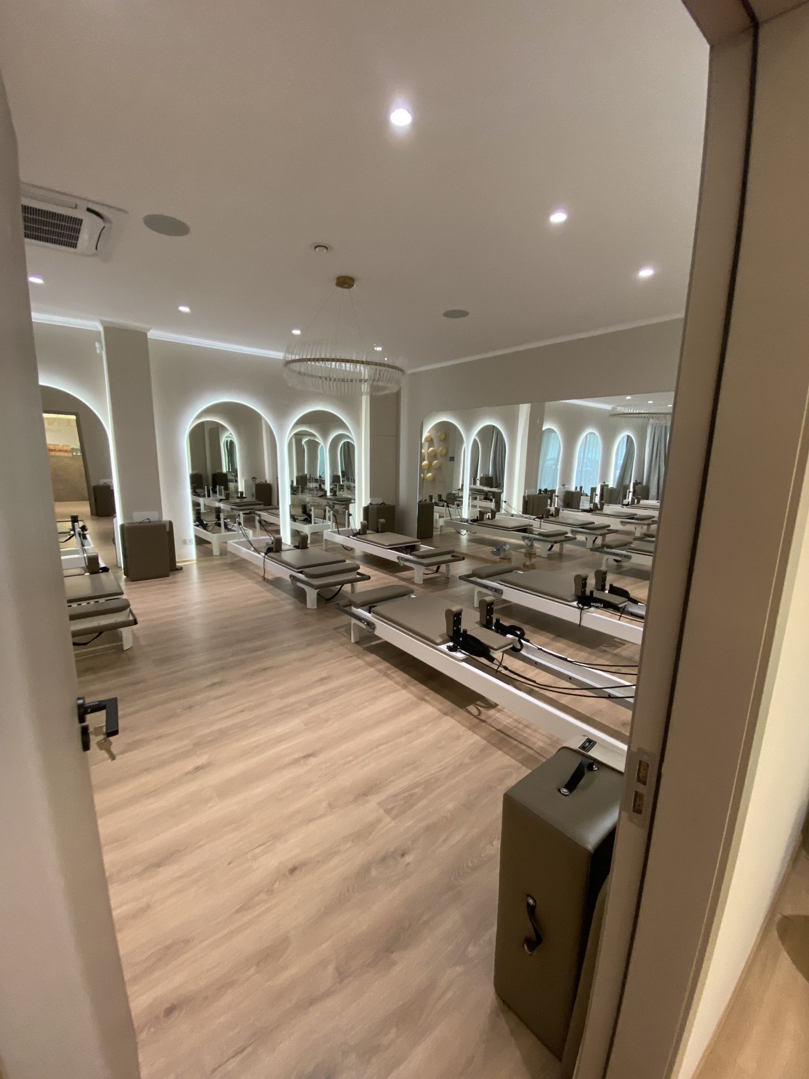 Lunara Luxury Pilates - Photo 2