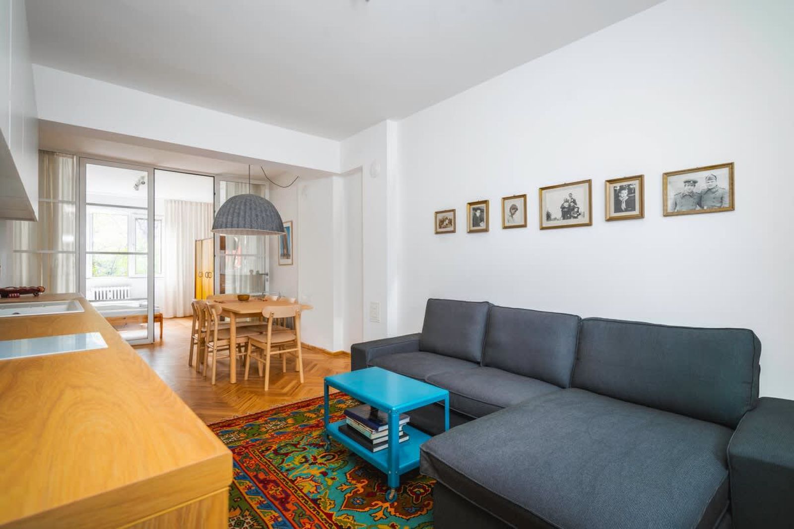 Cozy 2BD Flat in The Vintage Spot - Photo 12