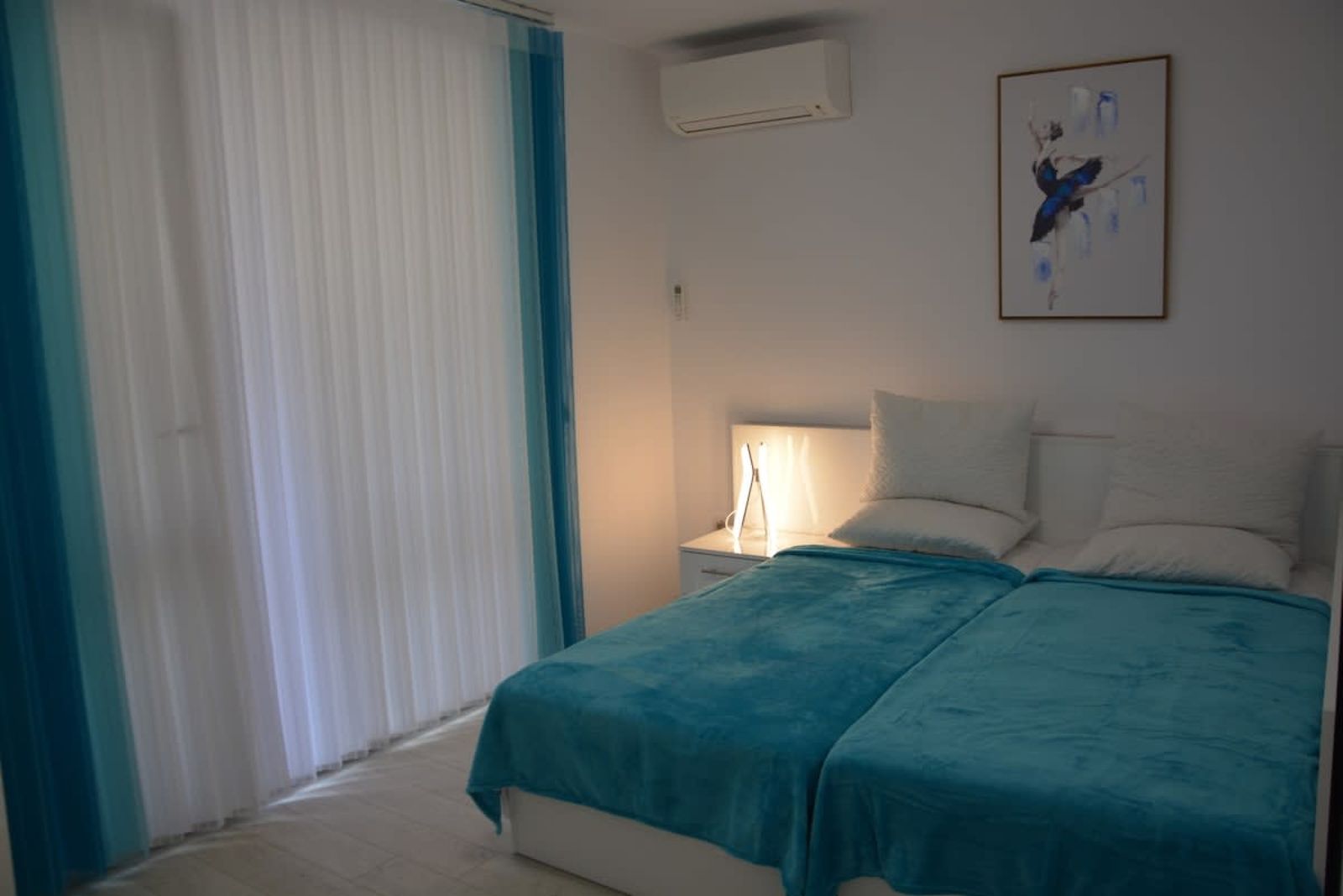 Unbeatable Location: New Lux Apartment Varna beach - Photo 42