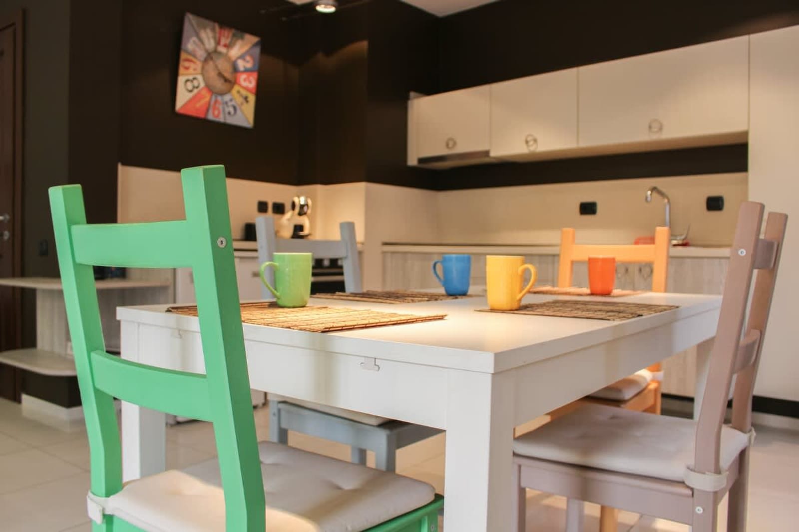 Trendy &amp; Deluxe Apartment - Photo 3