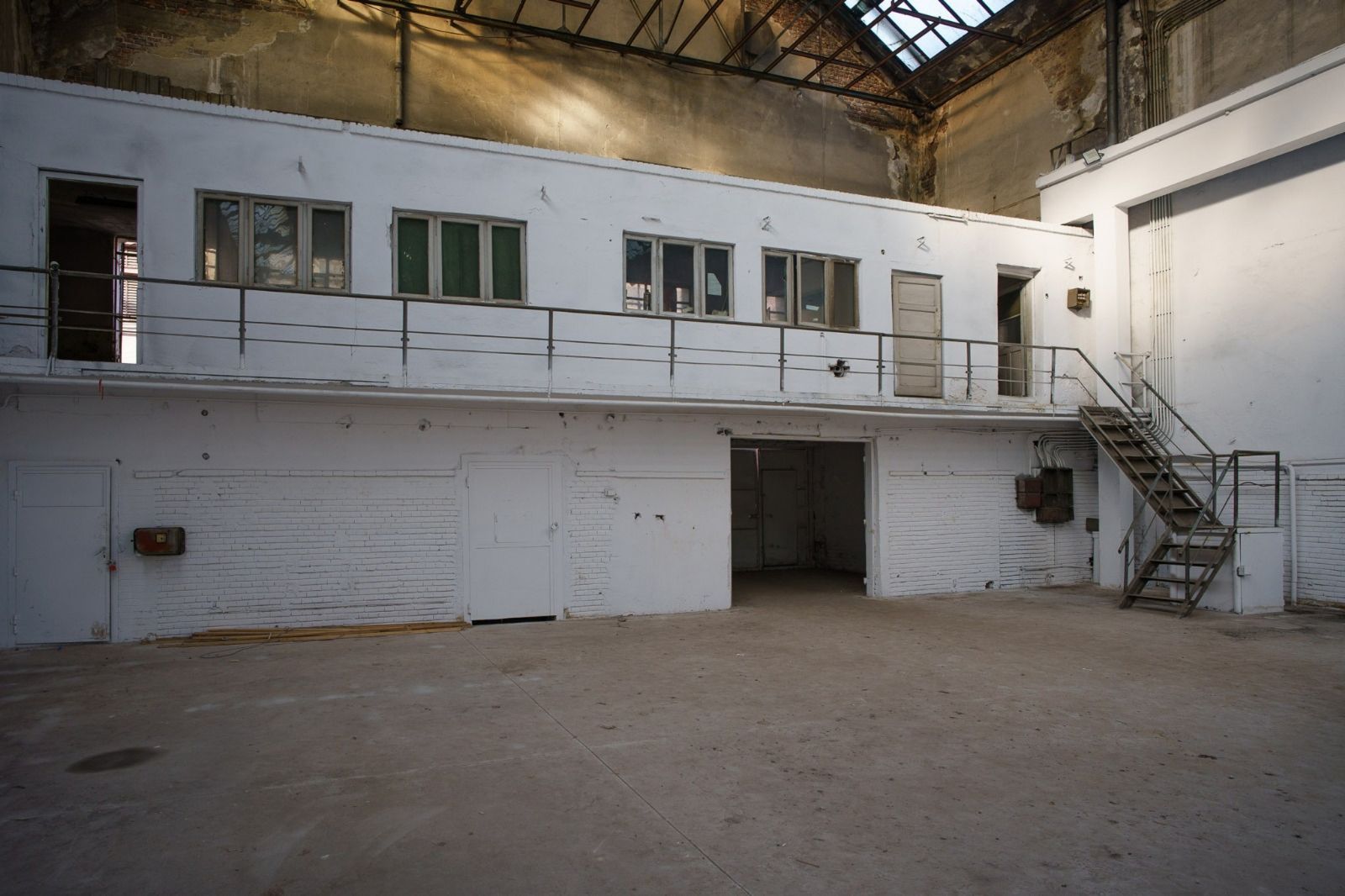 Abandoned Factory Bucharest - Photo 72