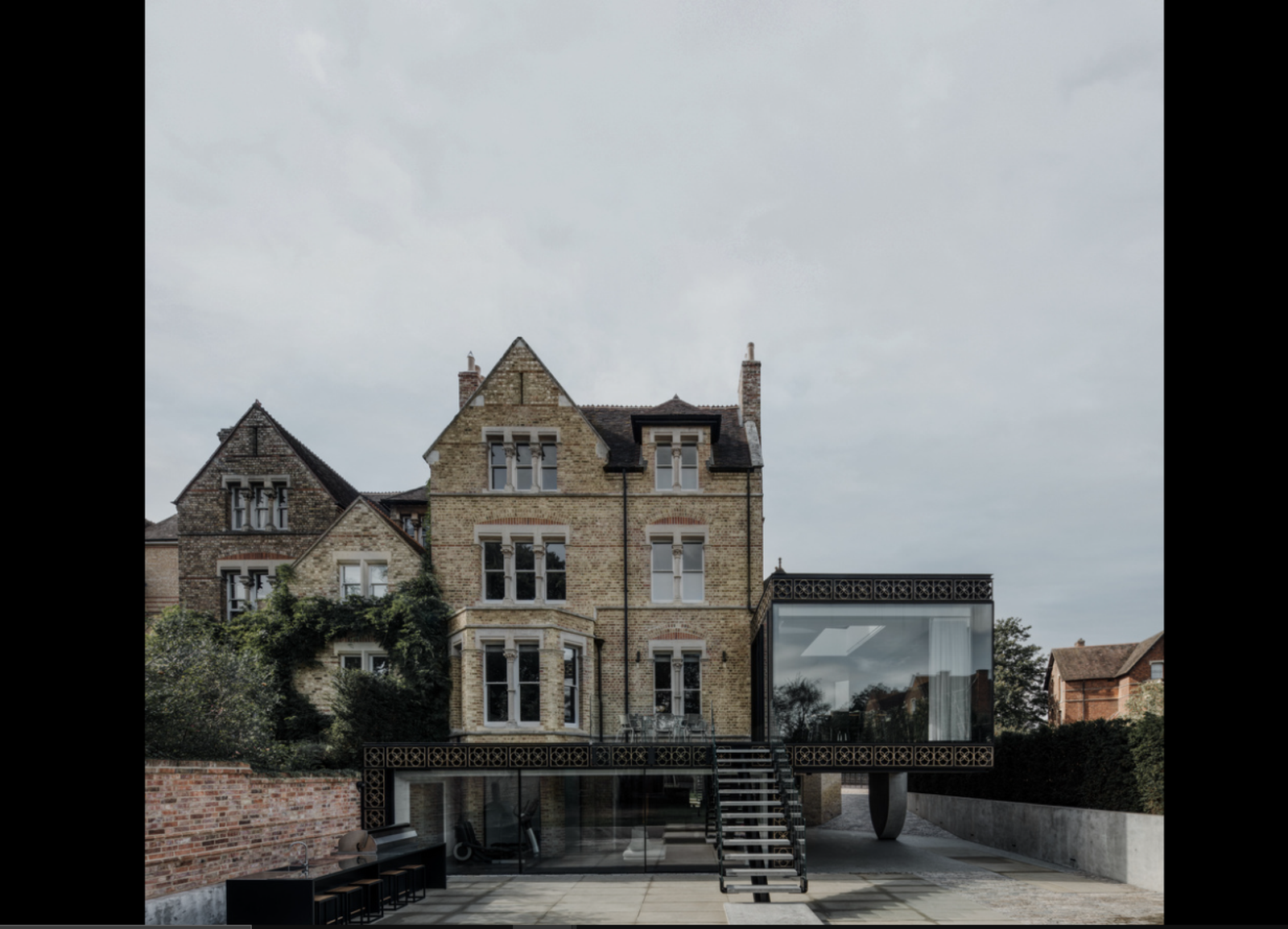 Quatrefoil House Oxford - Cover Photo