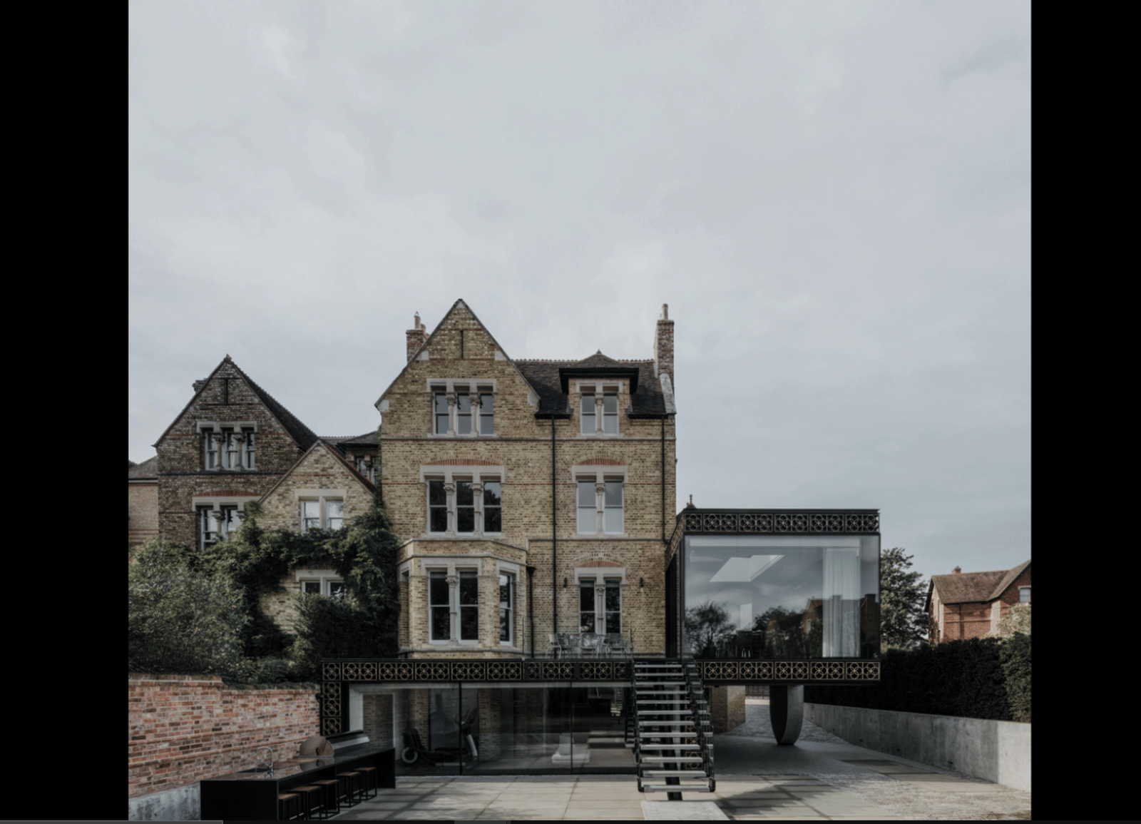 Quatrefoil House Oxford - Cover Photo
