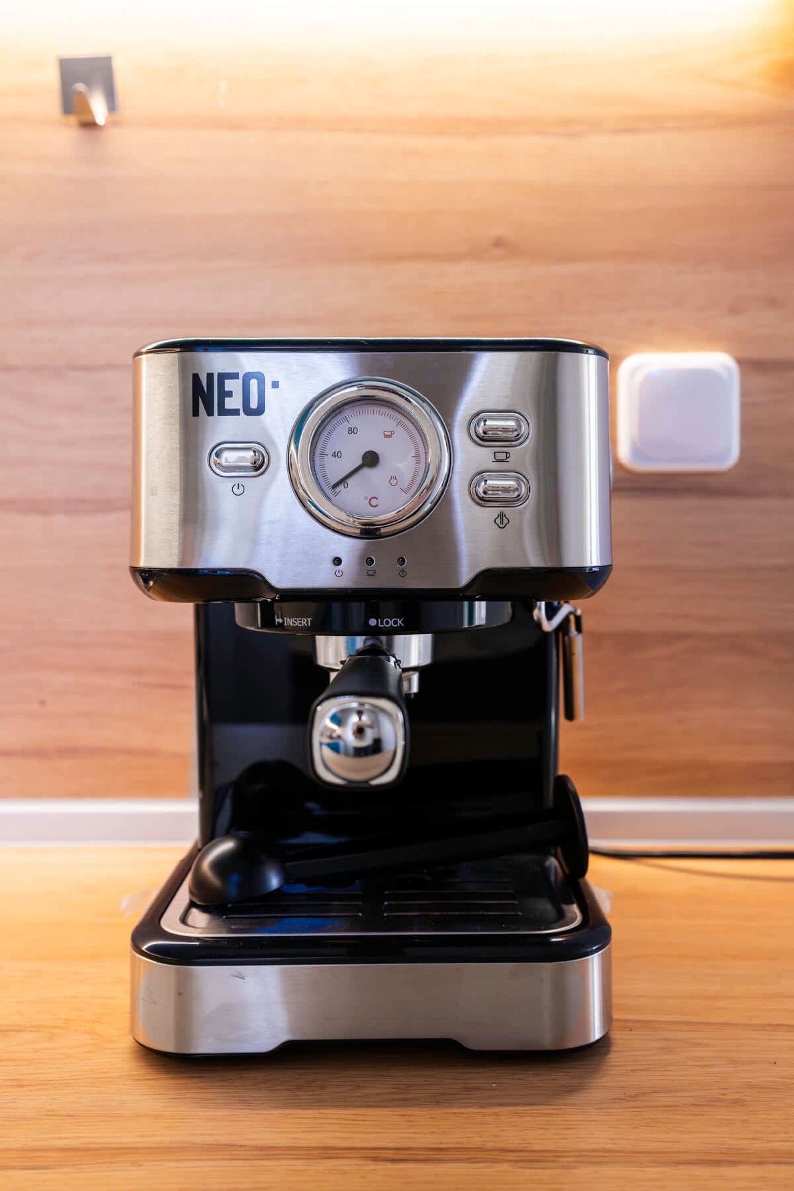 Bright Bohemian Studio with Prime Location - Photo 12