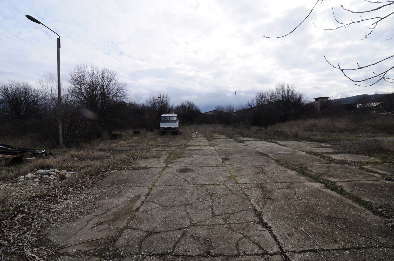Industrial building - woodworking/carpentry shop, old cow barns - former collective farm from the socialist regime - Photo 7