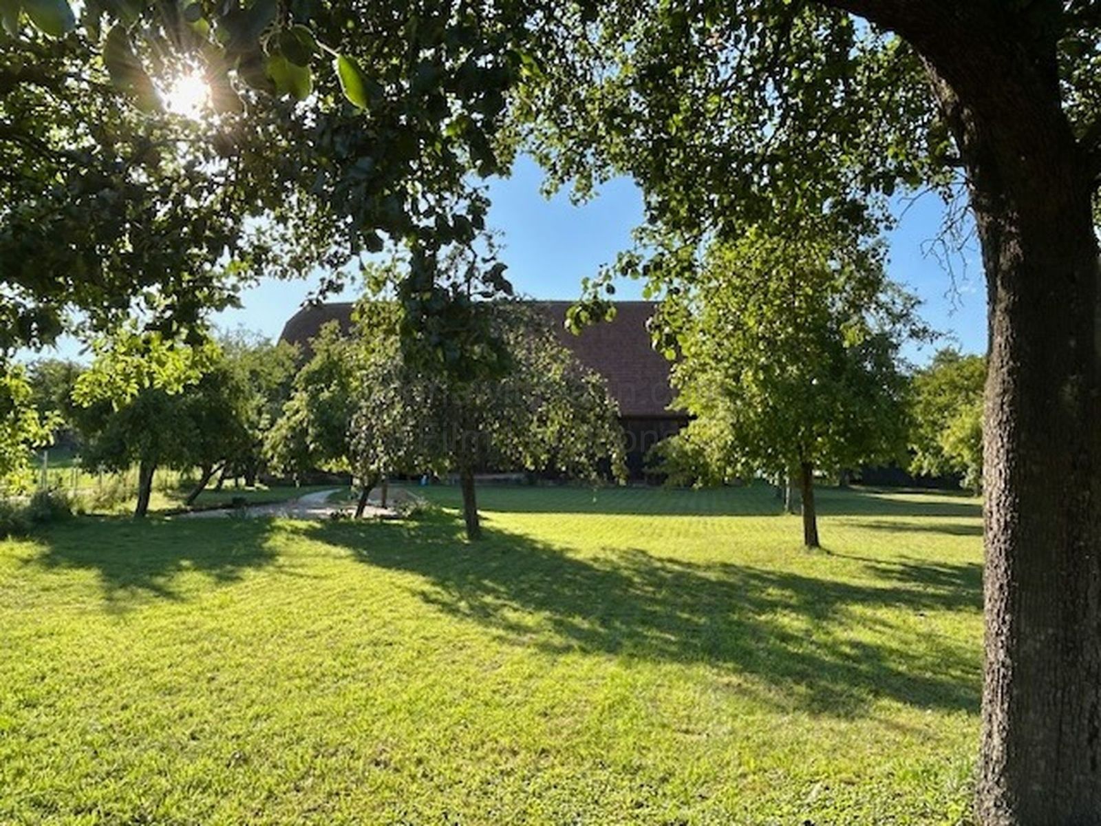 Location 505 - Cover Photo