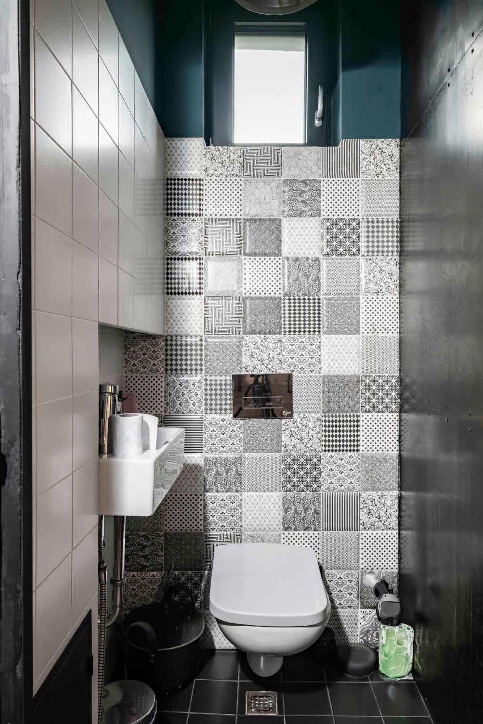 Central 3BD w/ Fast Wi-Fi | 2 min to Vitosha Blvd - Photo 20