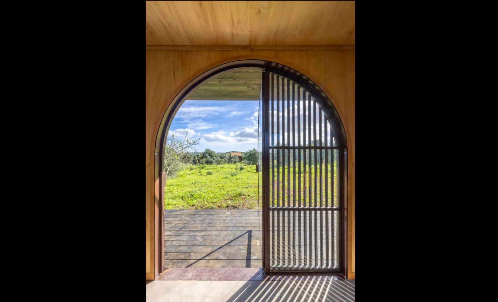 Cargo House - Photo 18