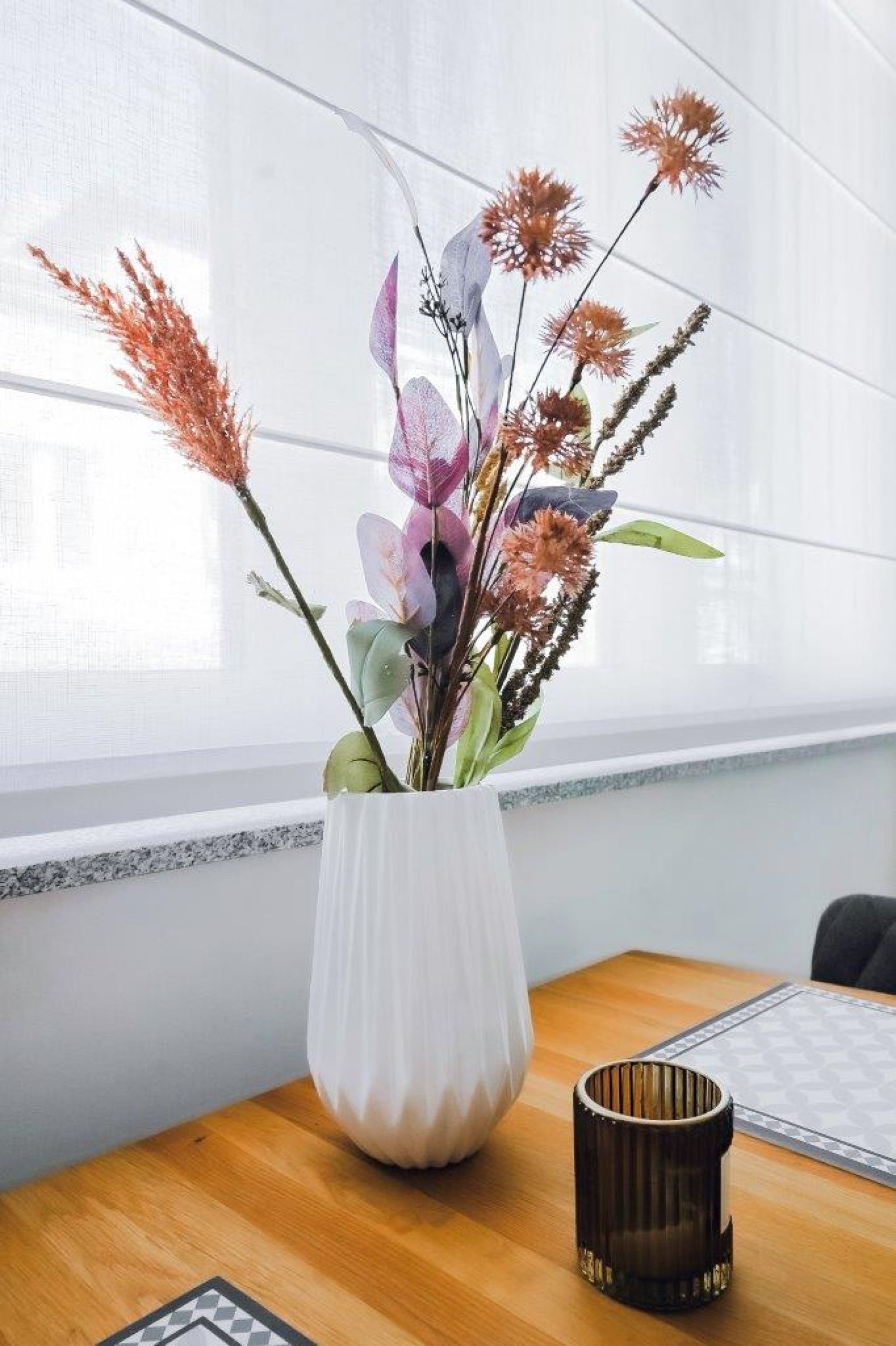 Luminous Central Retreat Spacious 2BD Apartment - Photo 11