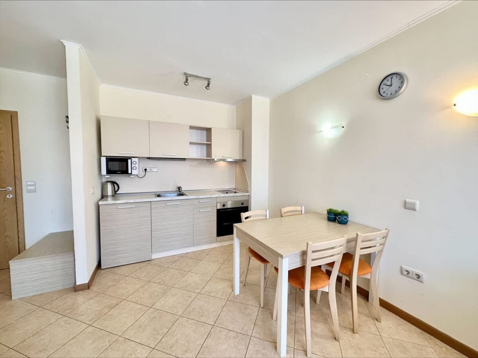 Cozy 1 bedroom pool view  Royal Sun - Photo 42