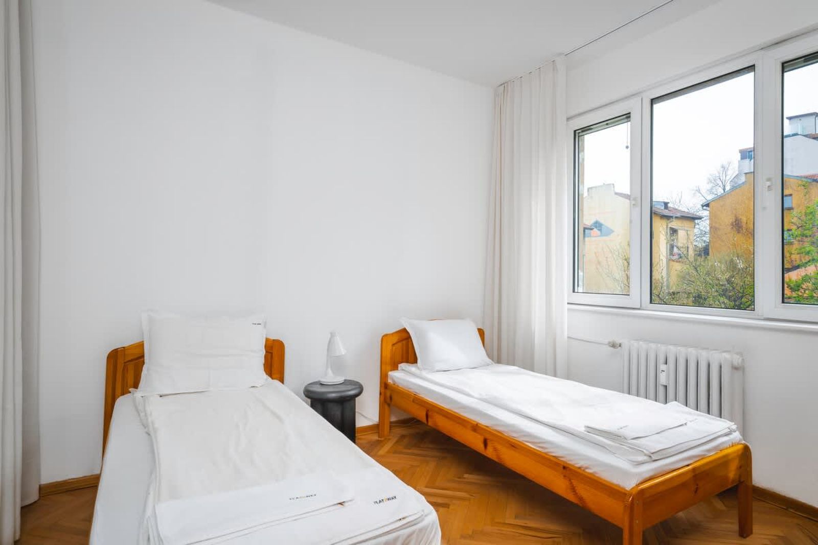 Cozy 2BD Flat in The Vintage Spot - Photo 18