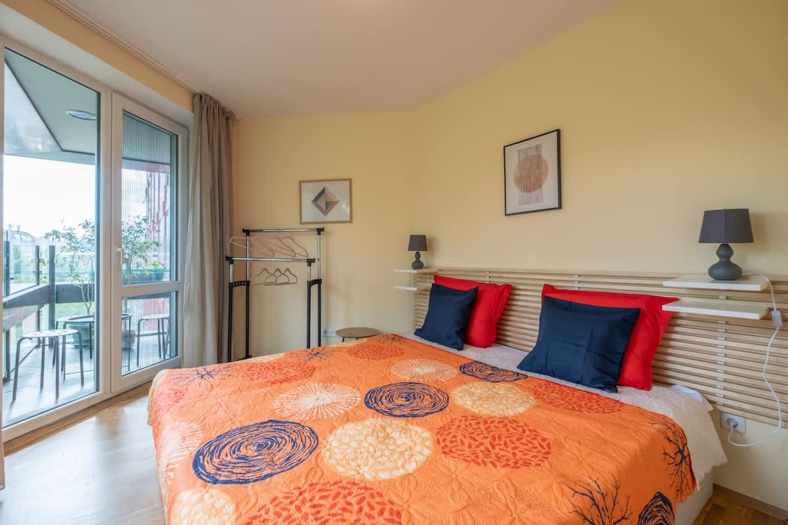 Serdica top center - 3 berdoom cosy apartment - Photo 4