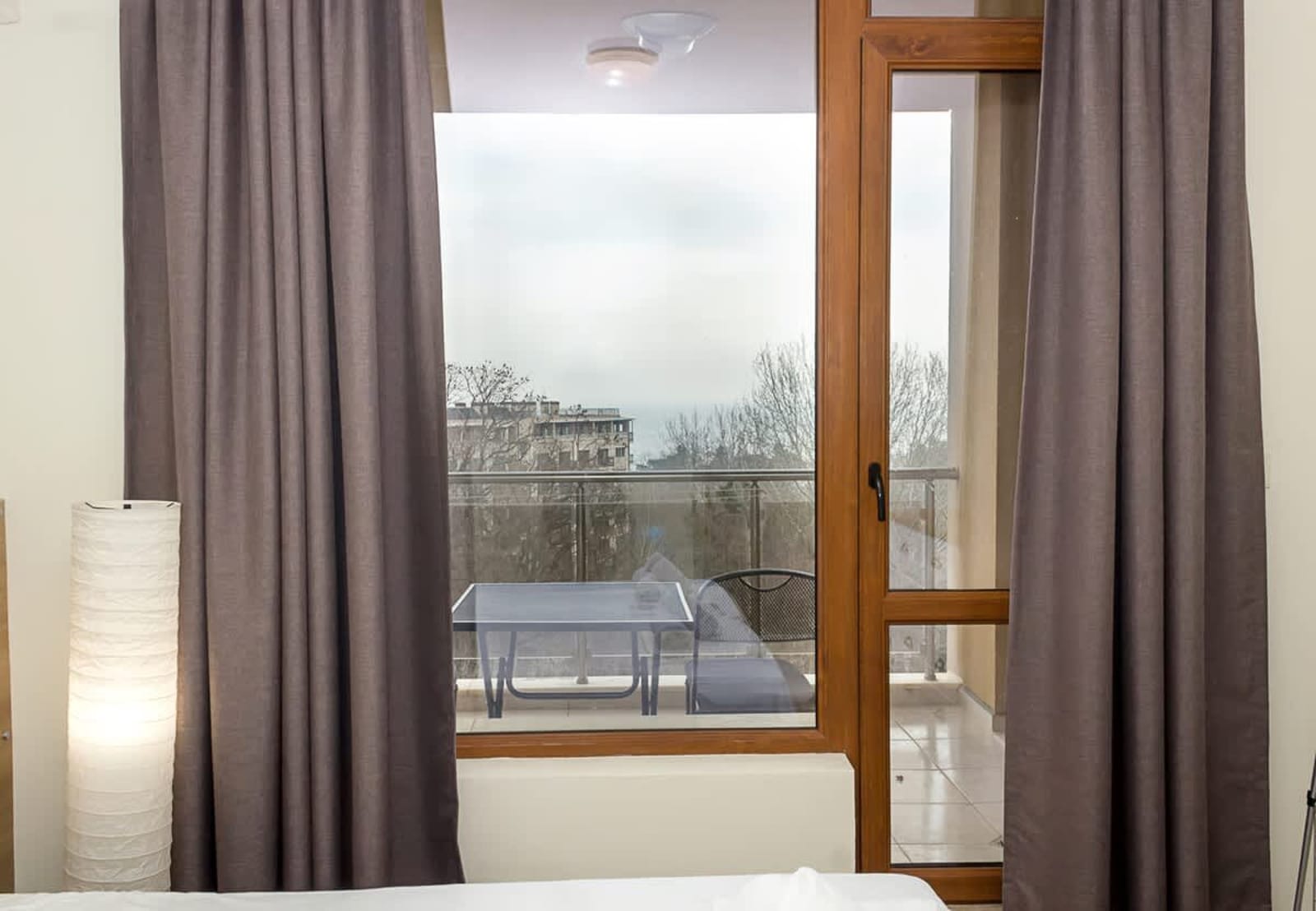 Cozy 1BD Flat in Golden Sands with All You Need - Photo 14