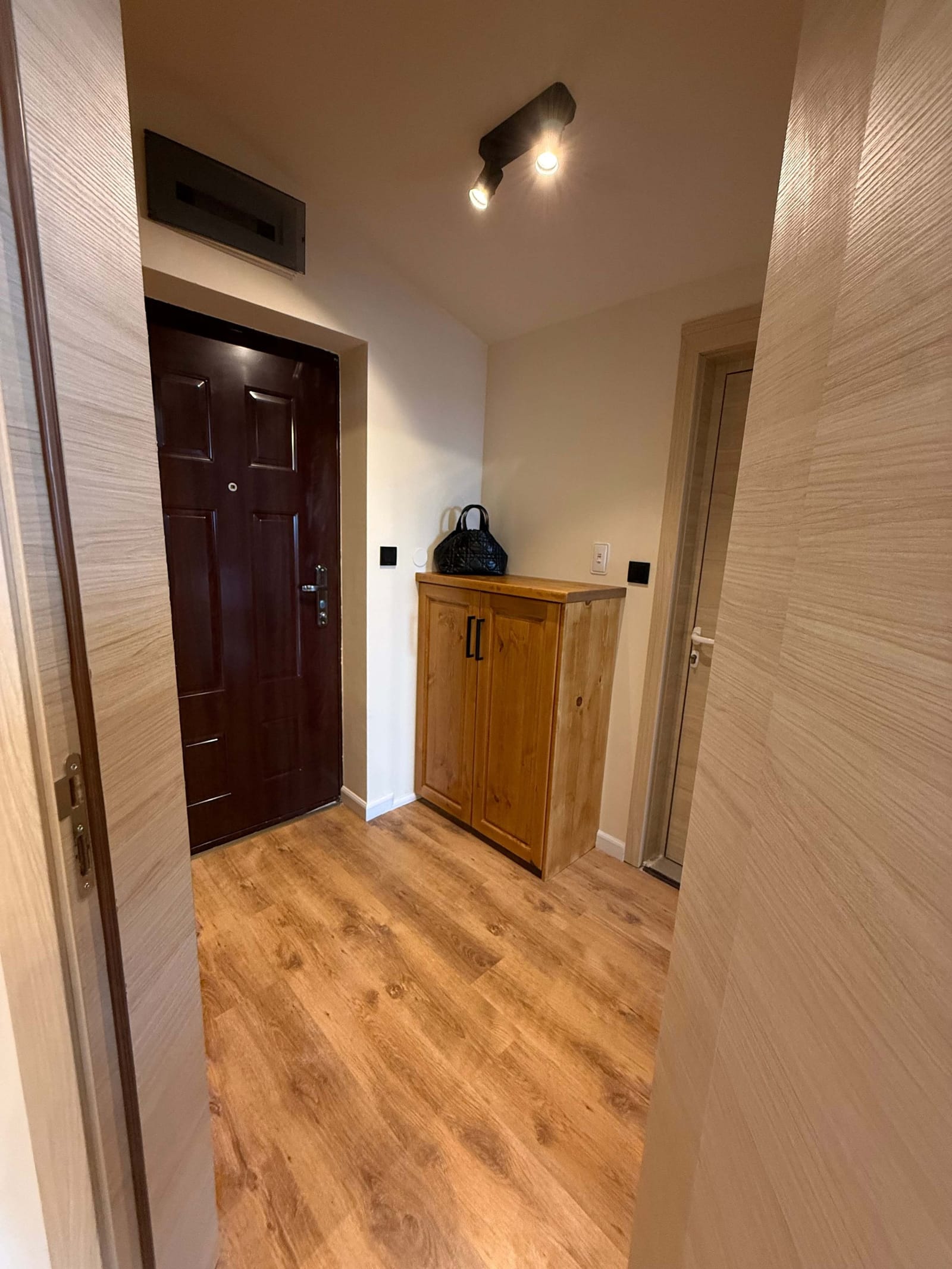 Detelina Mountain Retreat- 1-BR with Stunning View - Photo 12