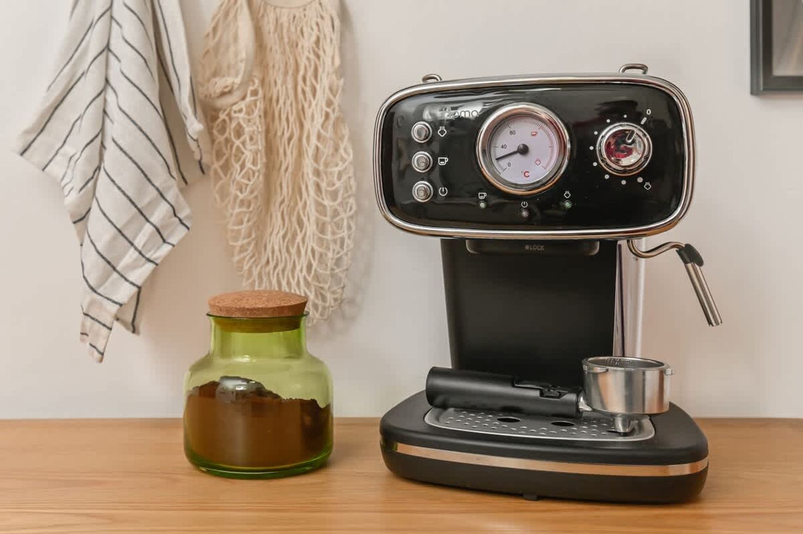 Cosy&amp;Art 1BD Apartment next to Slaveykov Square - Photo 20